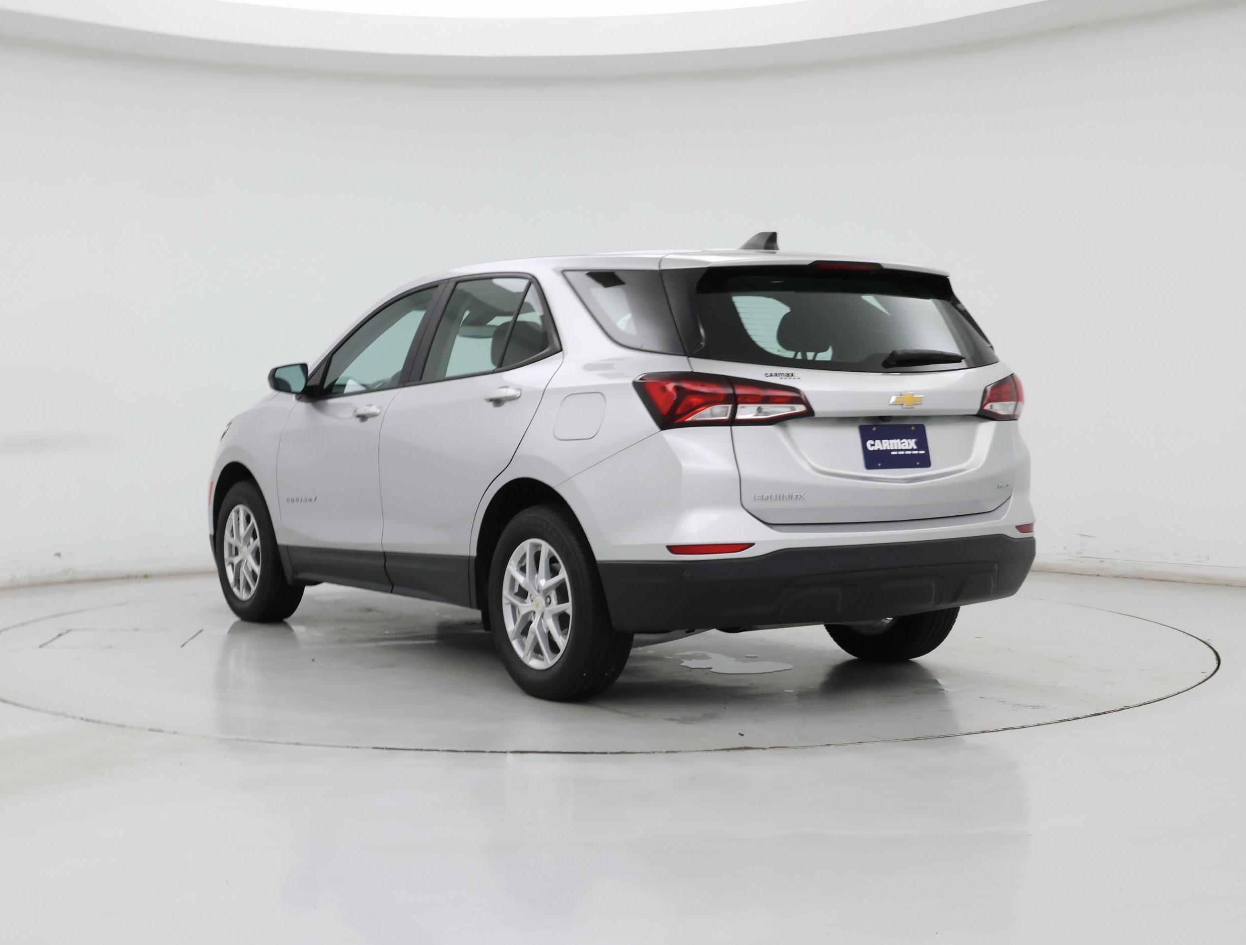 Thumbnail: 2022 Chevrolet Equinox - 2
