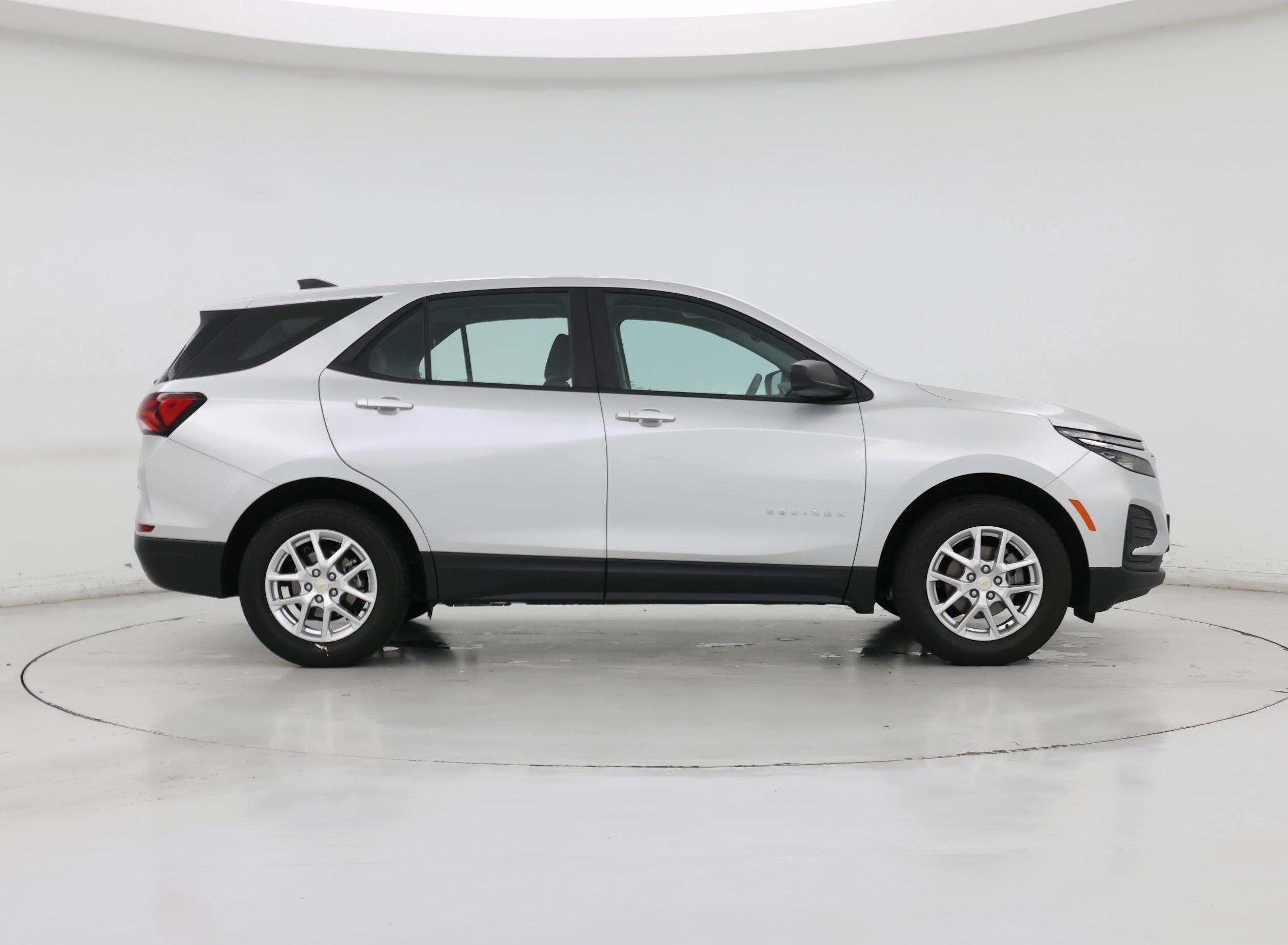 Thumbnail: 2022 Chevrolet Equinox - 7