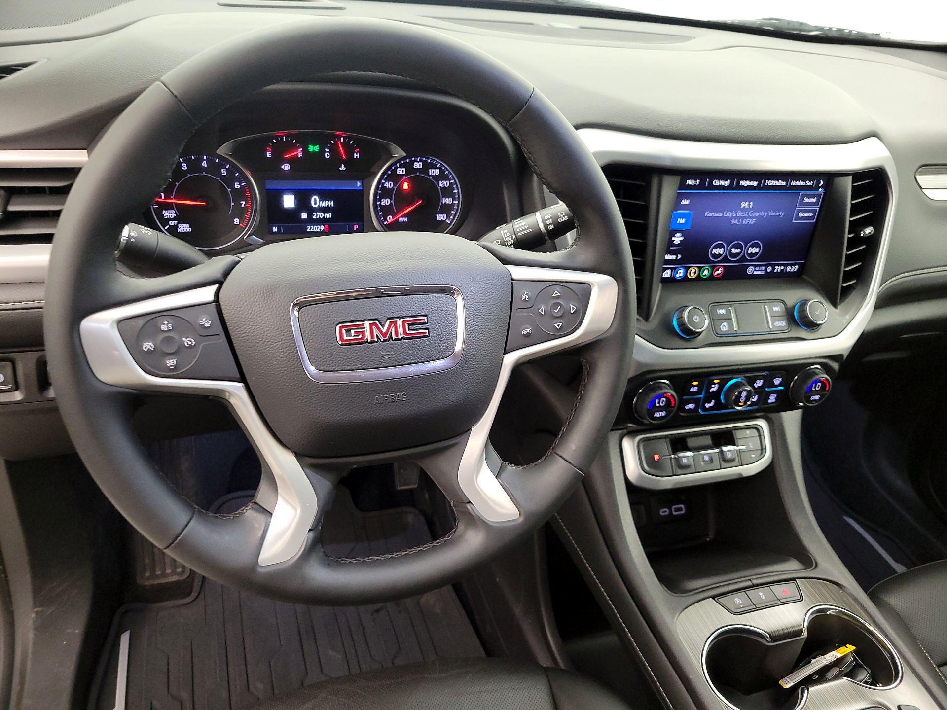 Thumbnail: 2023 GMC Acadia - 10