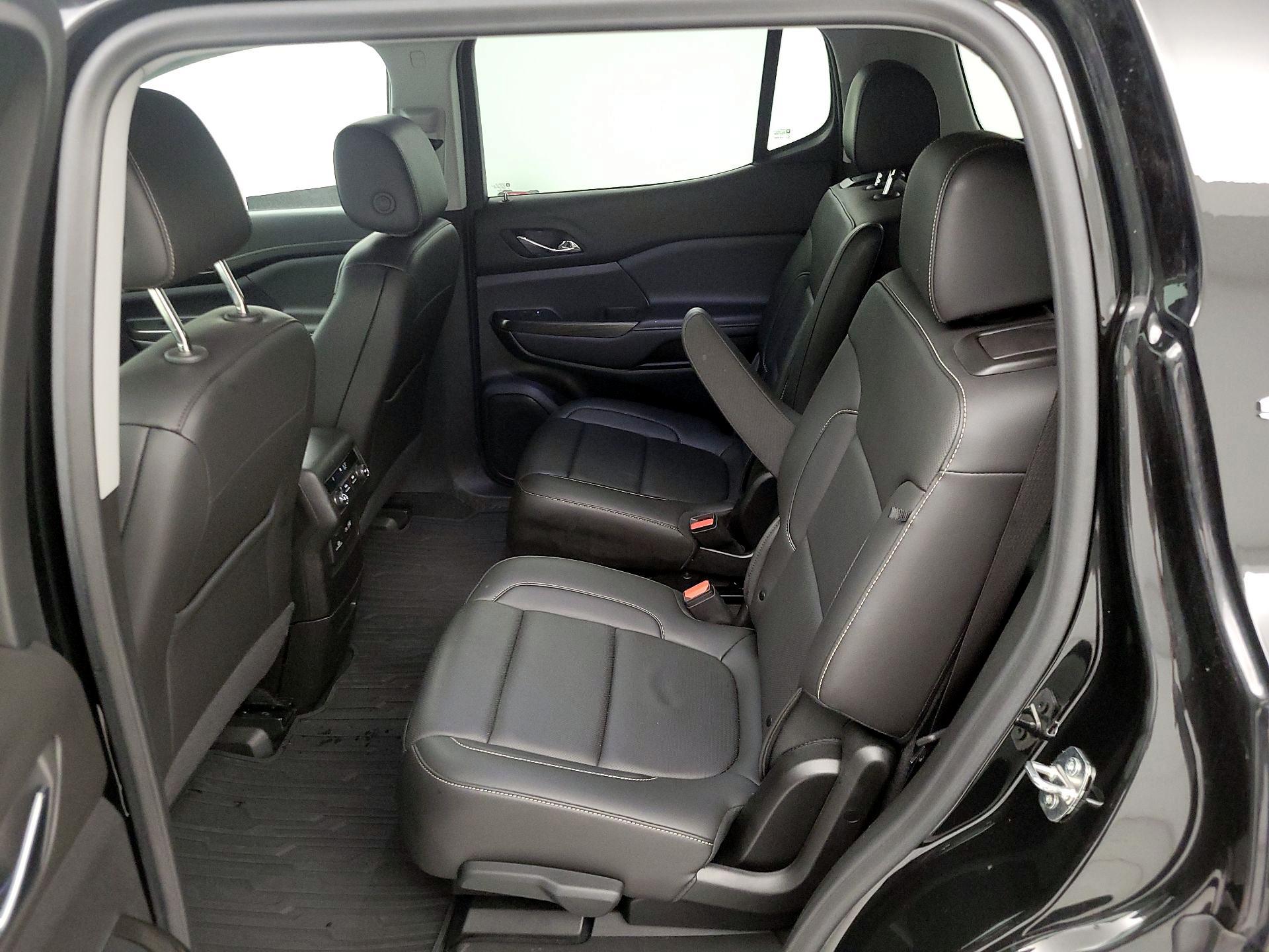 Thumbnail: 2023 GMC Acadia - 19