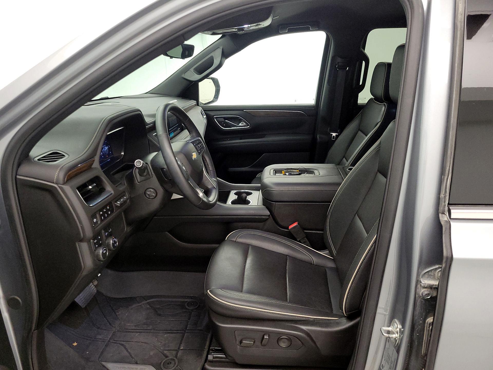 Thumbnail: 2024 Chevrolet Suburban - 11
