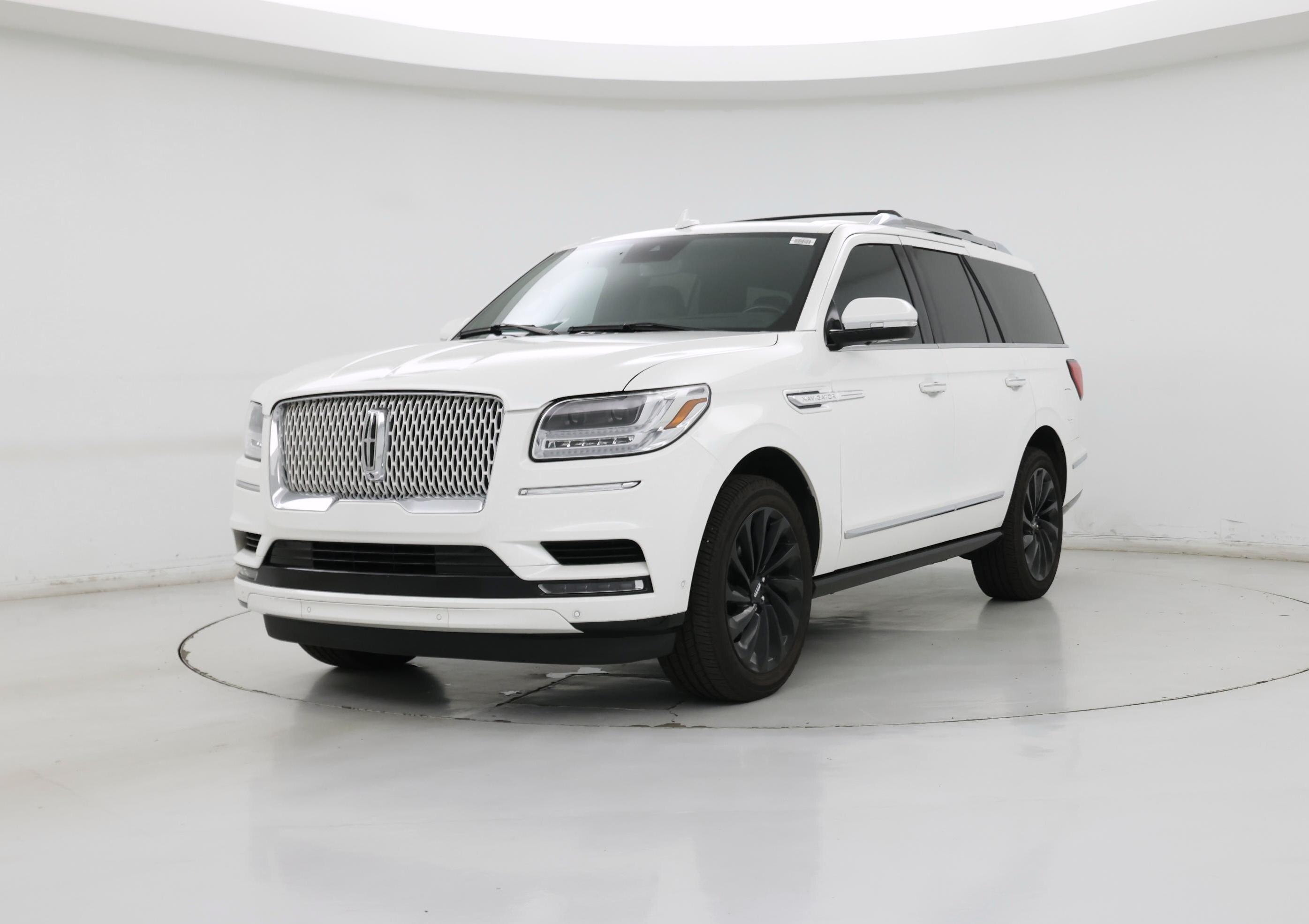 Thumbnail: 2020 Lincoln Navigator - 4