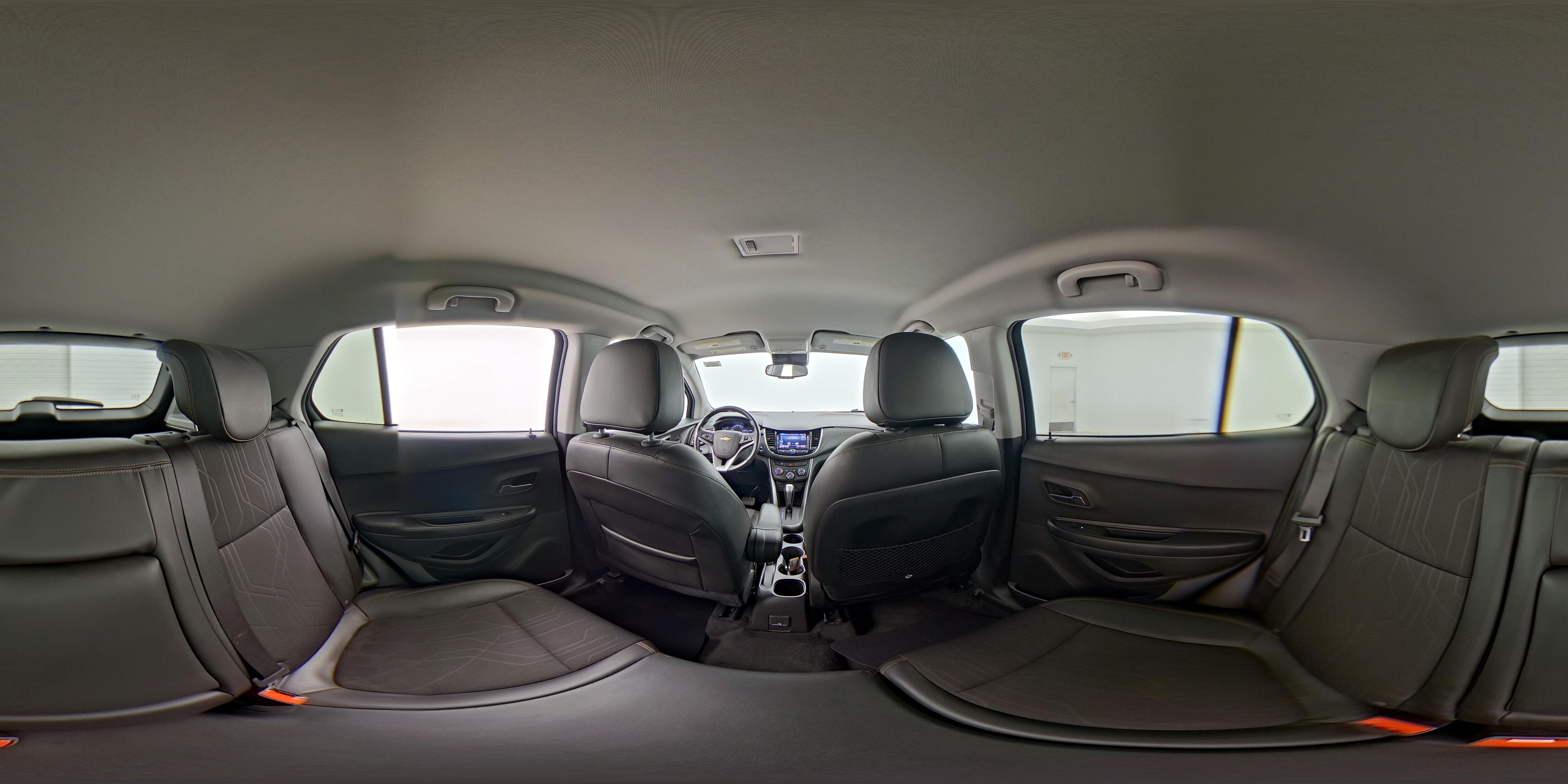 2021 Chevrolet Trax LT - Photo 24
