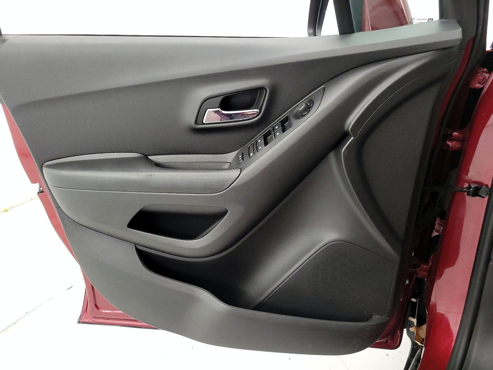 2021 Chevrolet Trax LT - Photo 13