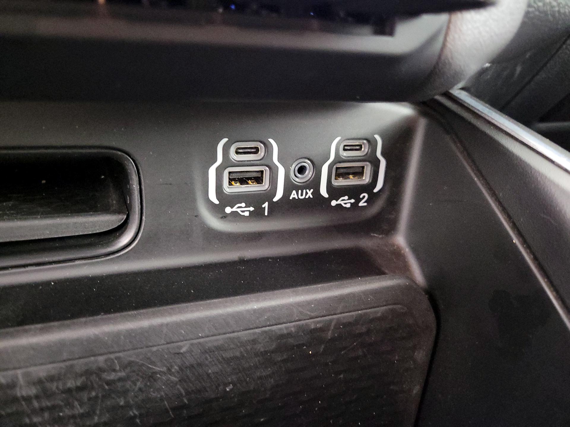 Thumbnail: 2023 RAM 1500 - 19