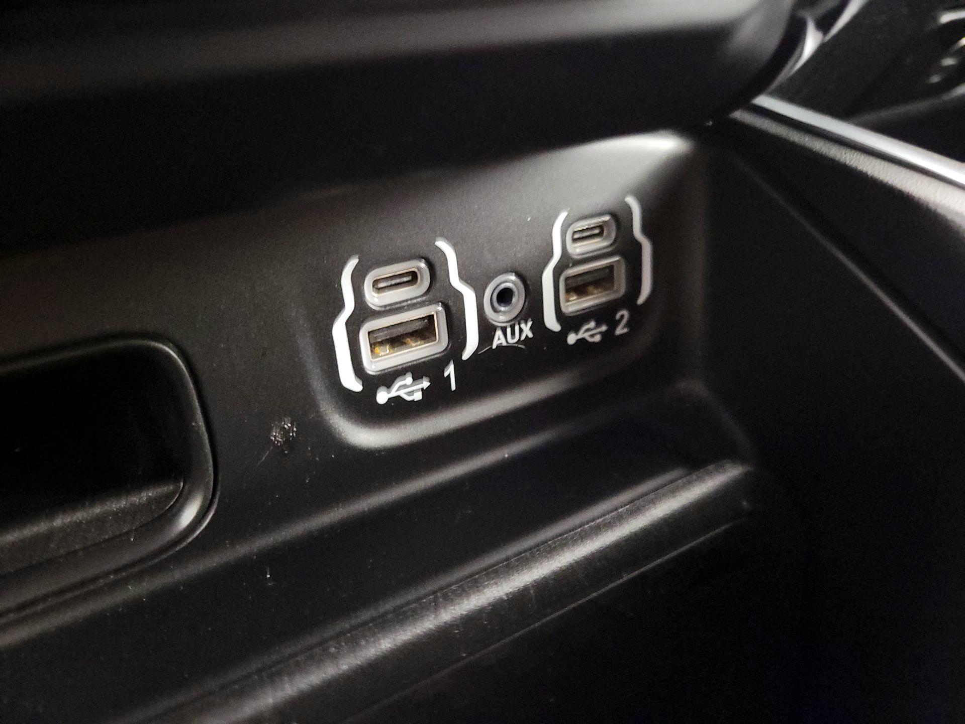 Thumbnail: 2024 RAM 1500 - 19