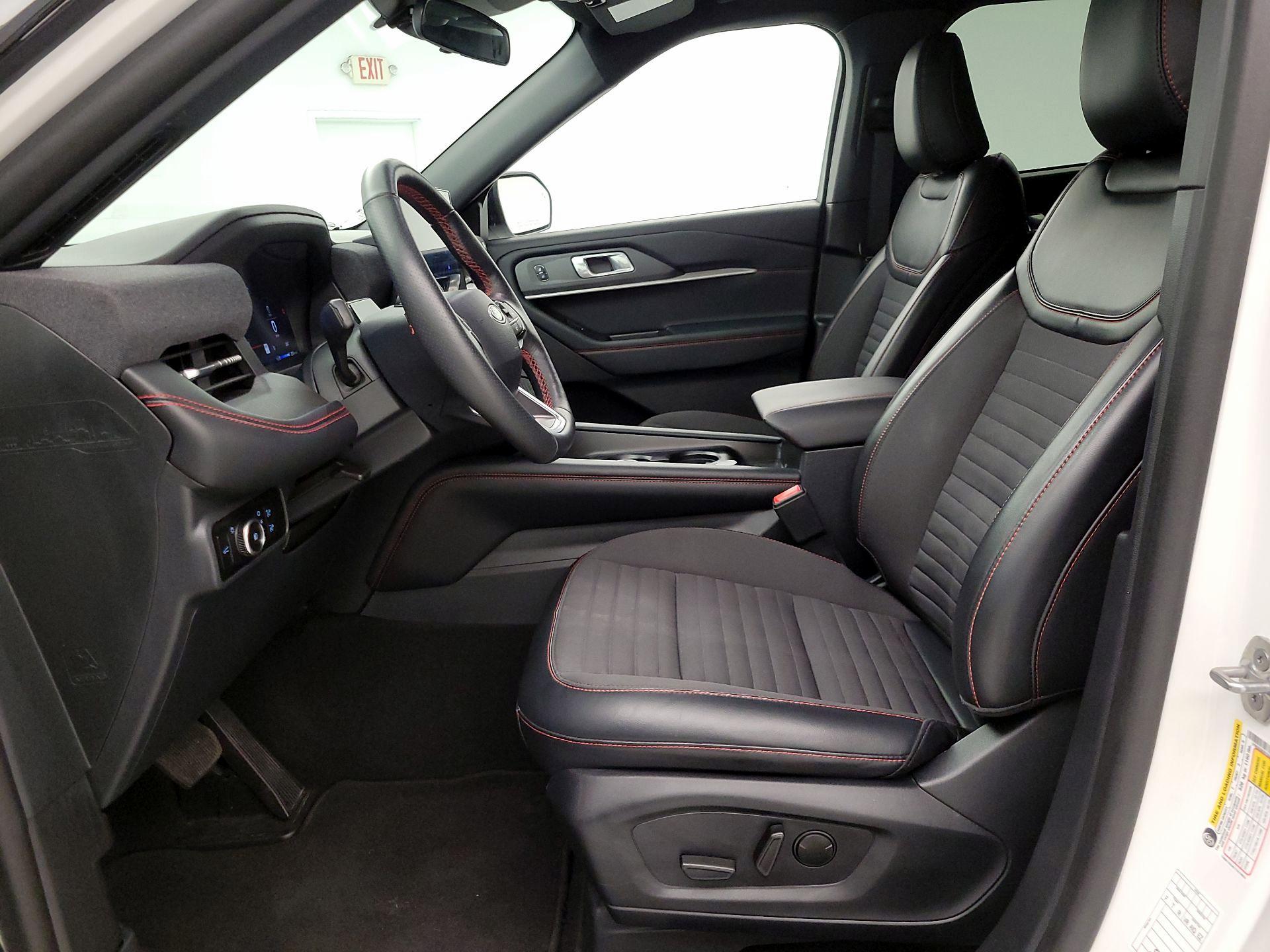 Thumbnail: 2025 Ford Explorer - 11