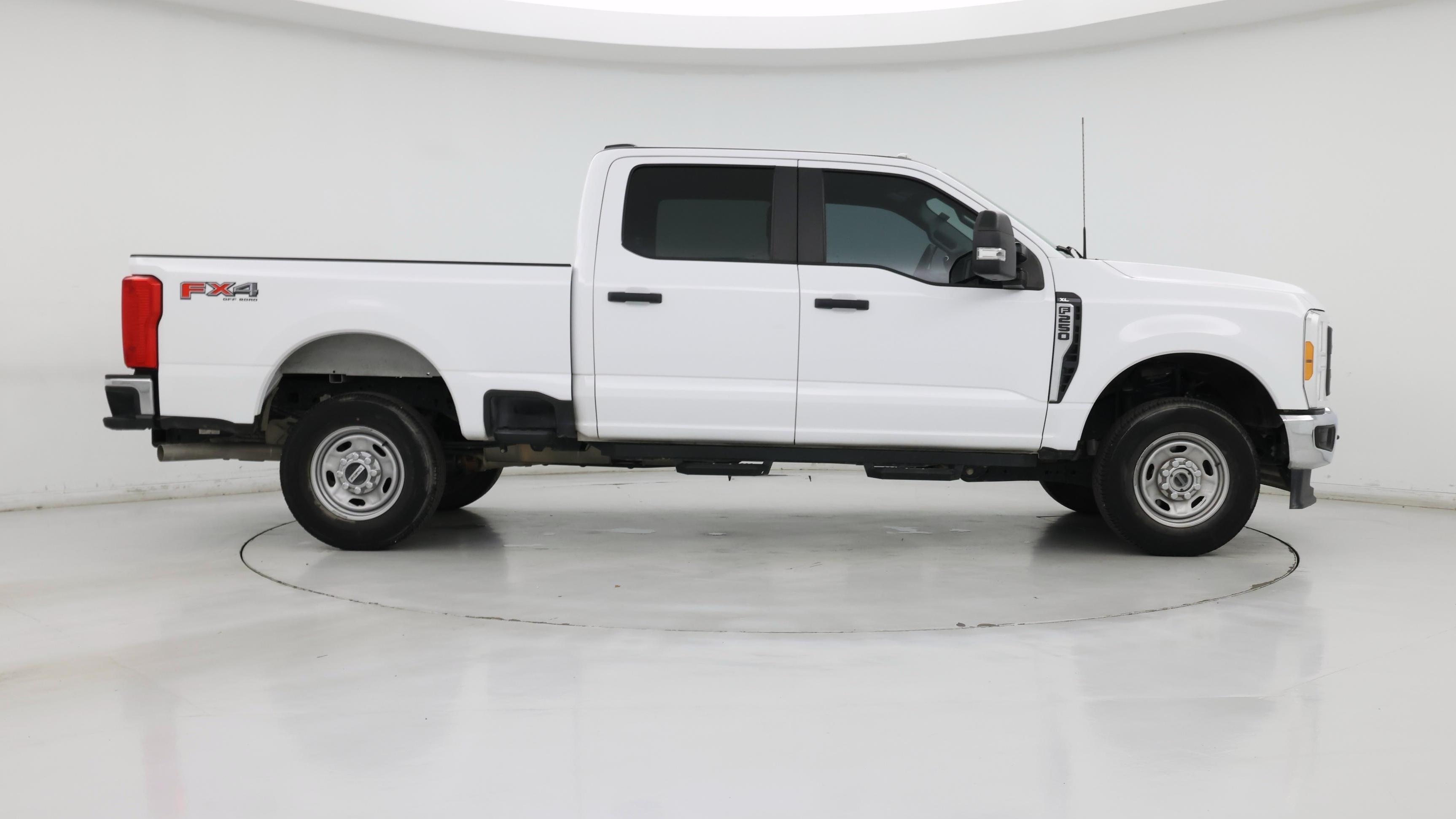 Thumbnail: 2023 Ford F-250 - 7