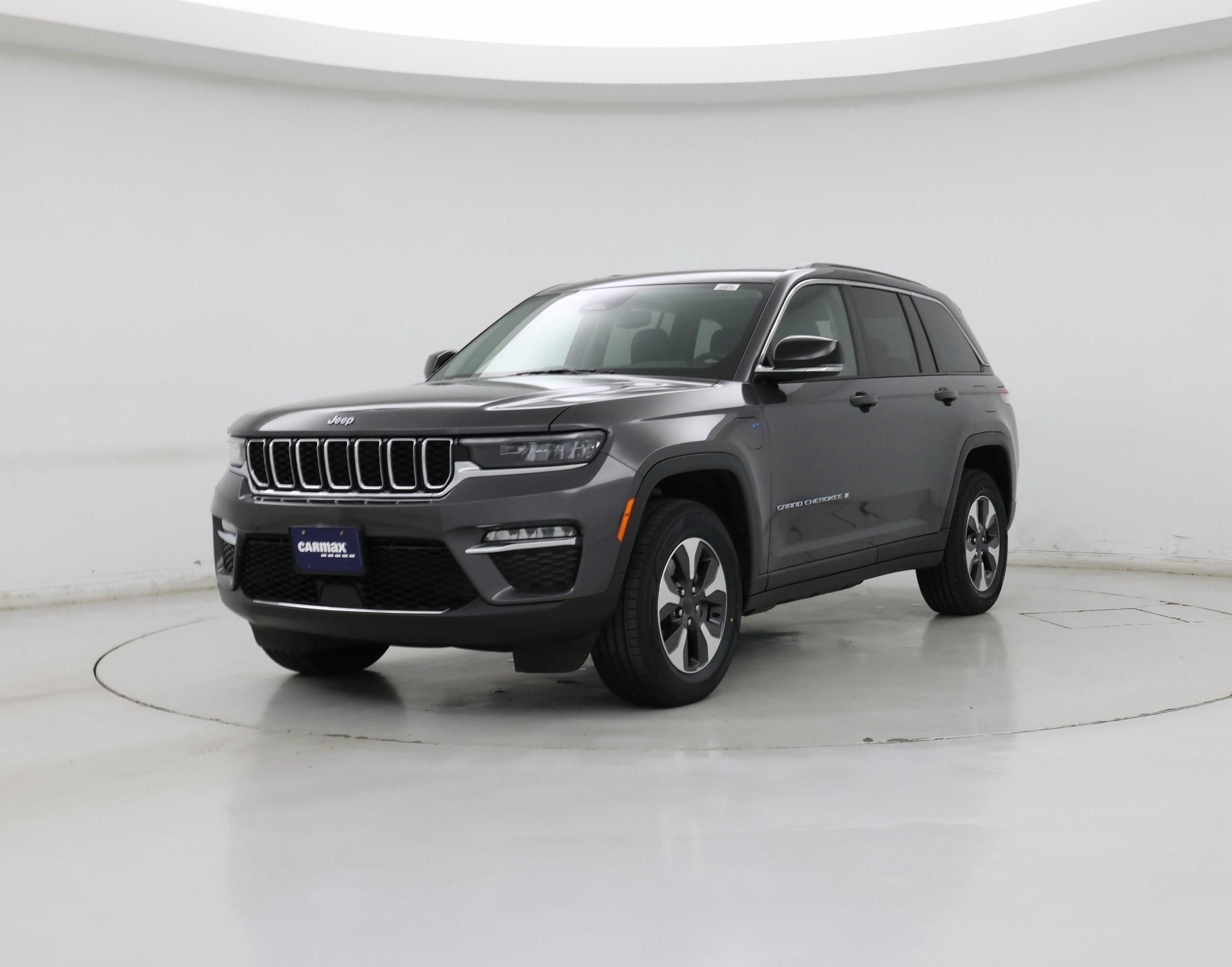 Thumbnail: 2022 Jeep Grand Cherokee - 4