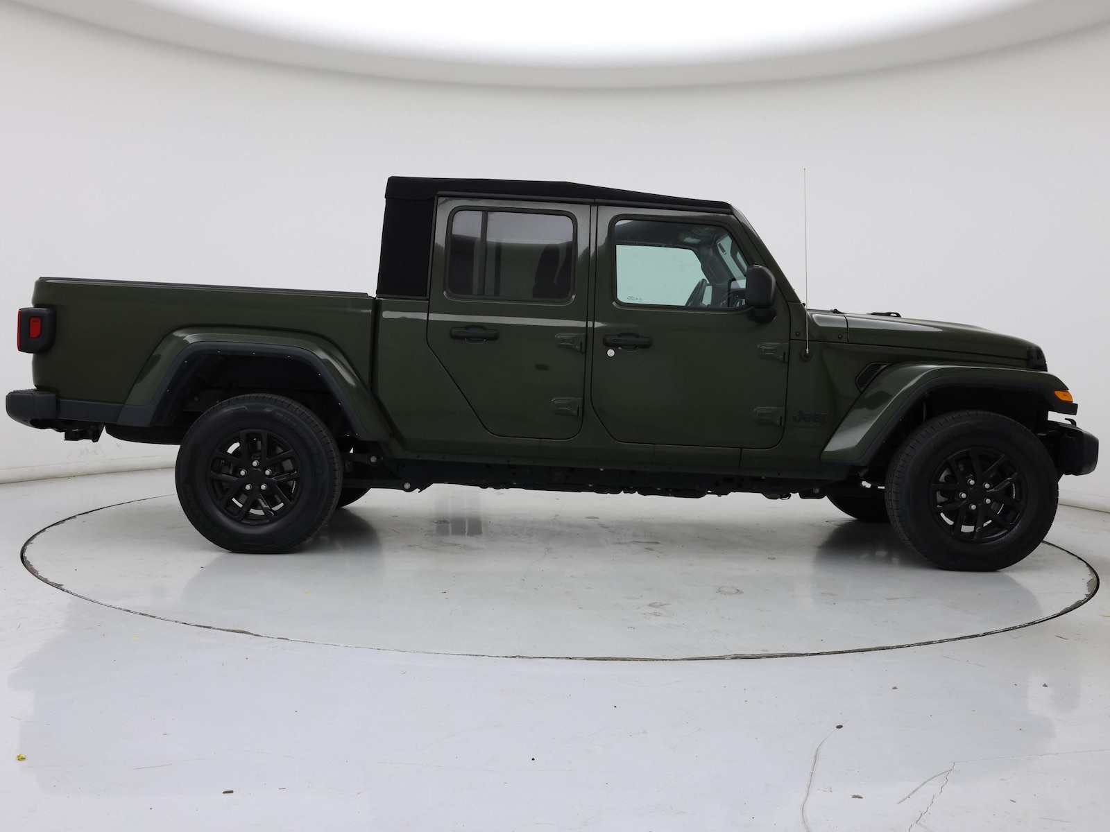 2022 Jeep Gladiator Altitude - Photo 8