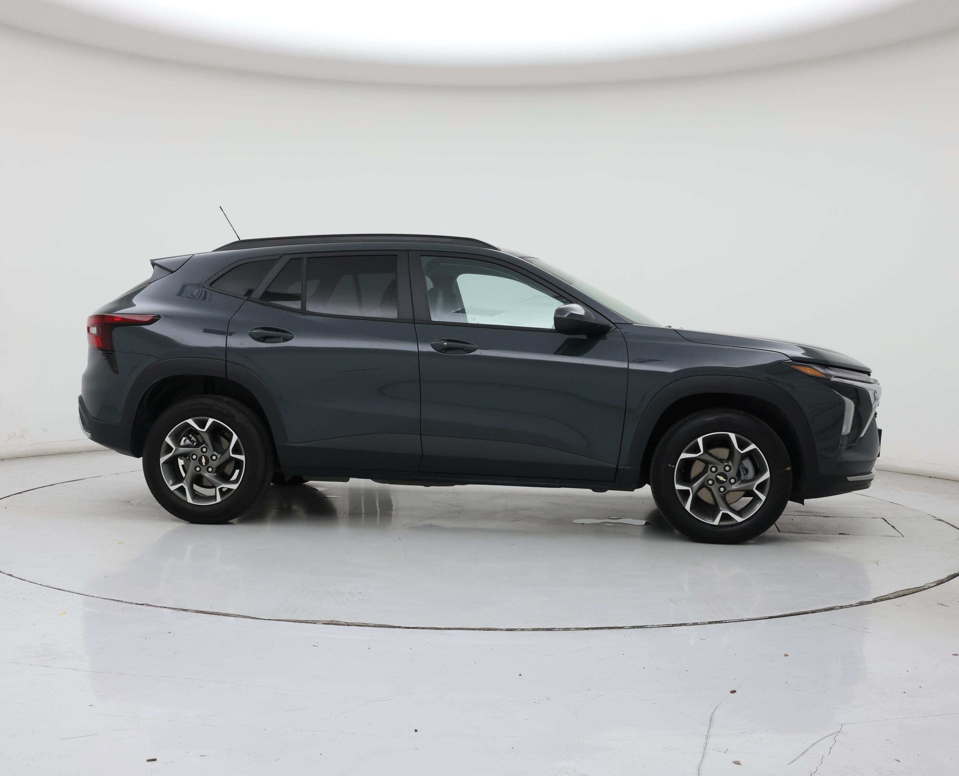 Thumbnail: 2025 Chevrolet Trax - 7