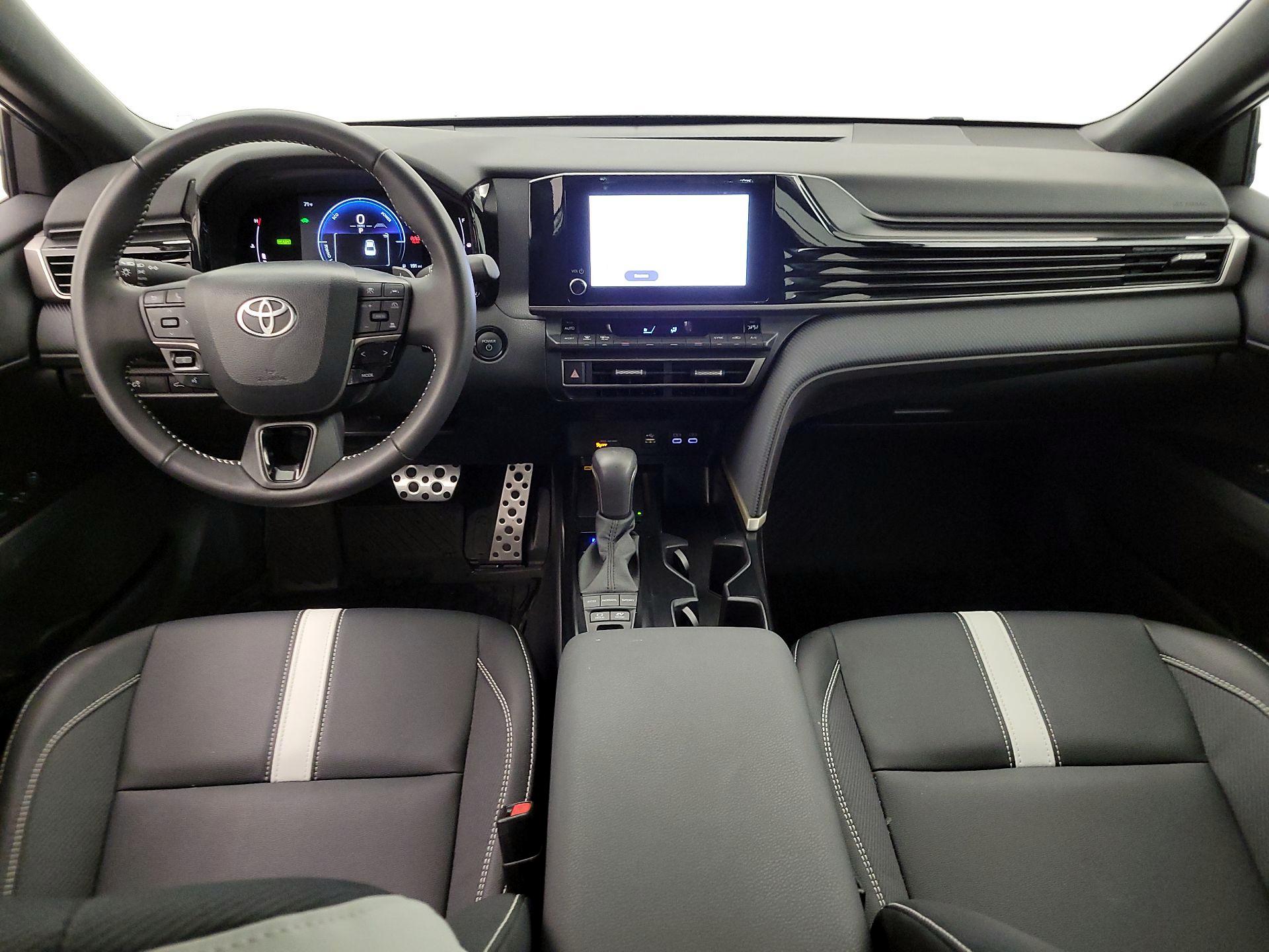 Thumbnail: 2025 Toyota Camry - 9