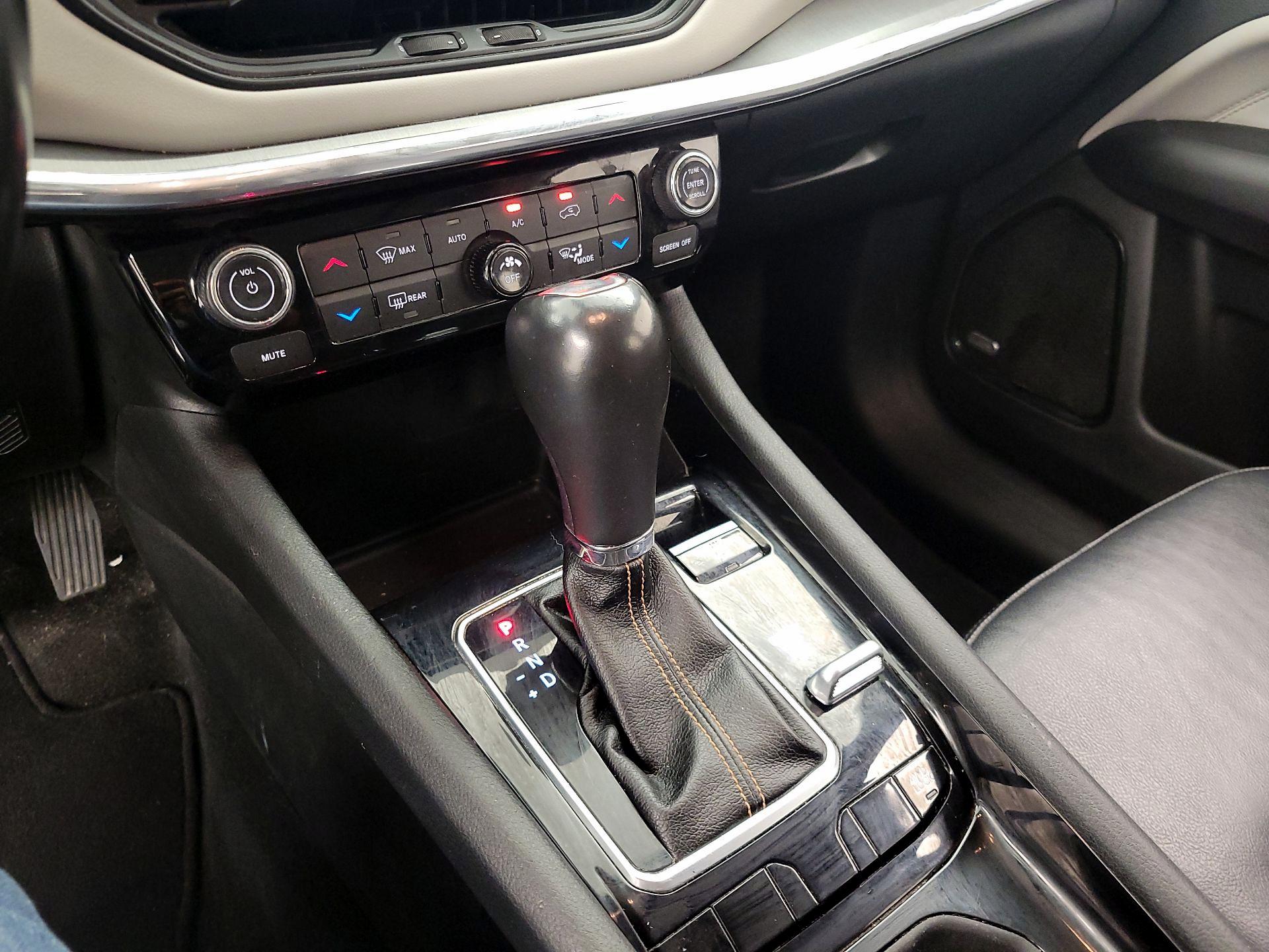 Thumbnail: 2022 Jeep Compass - 17