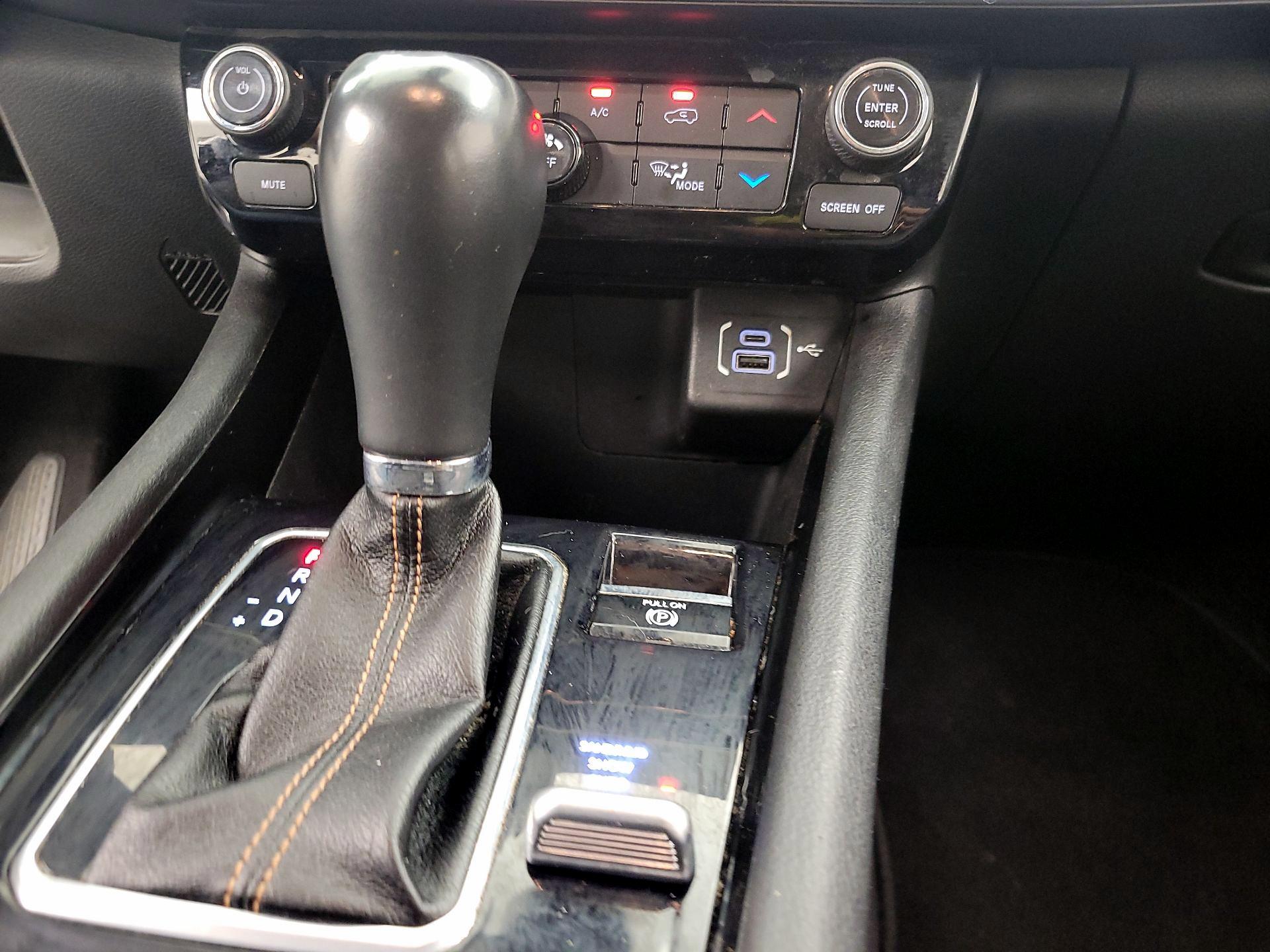 Thumbnail: 2022 Jeep Compass - 18