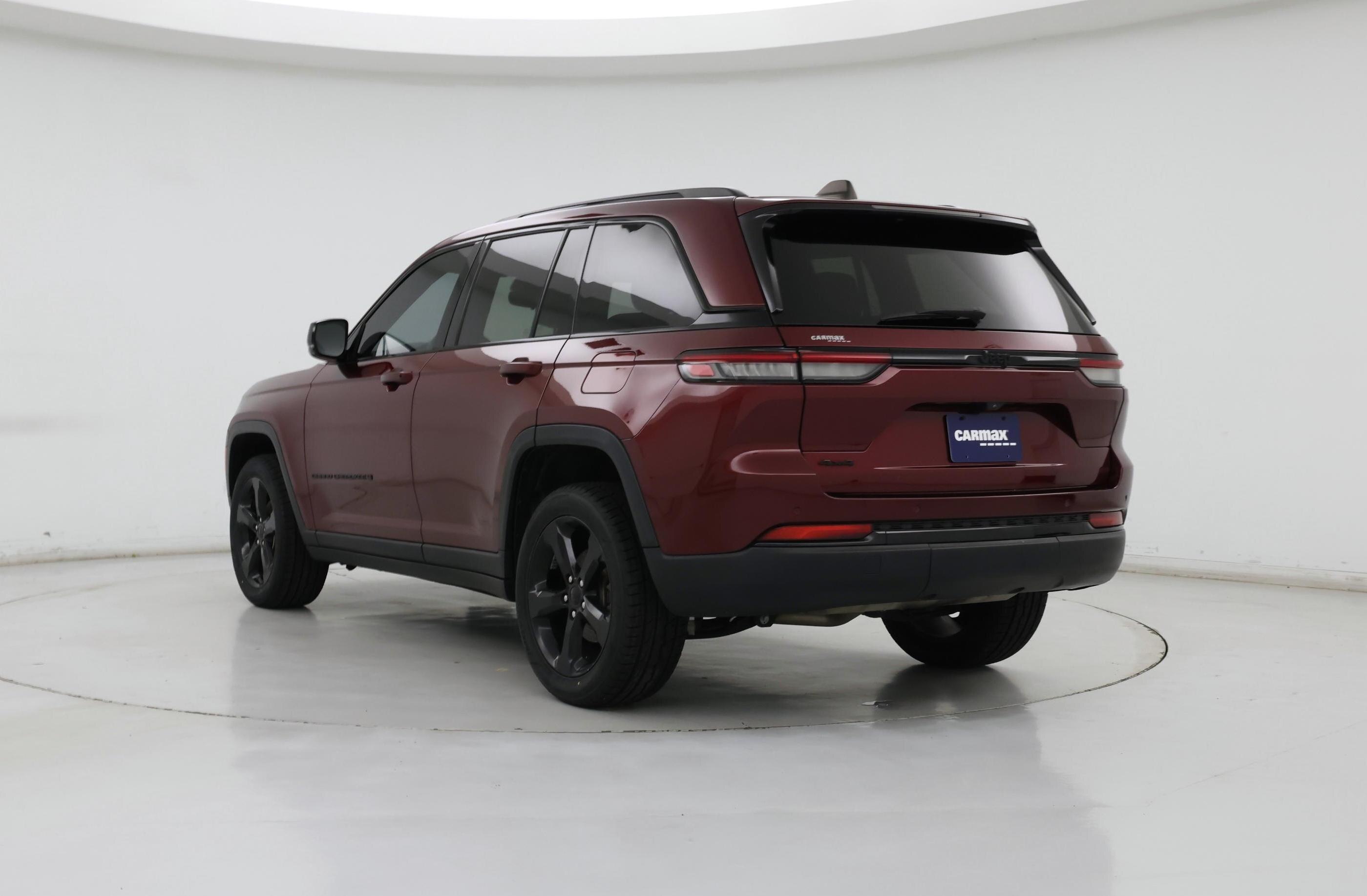 Thumbnail: 2023 Jeep Grand Cherokee - 2