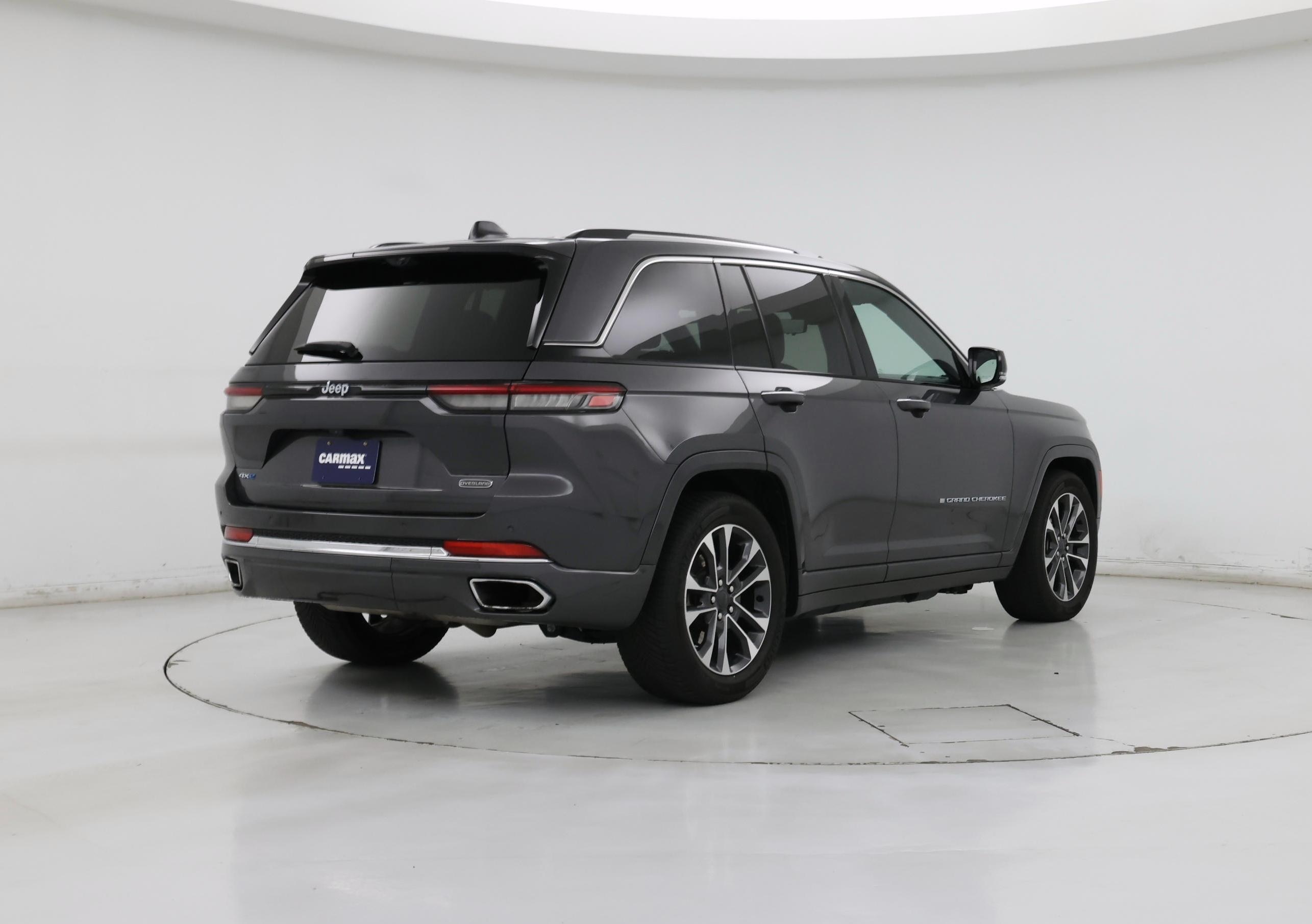 Thumbnail: 2022 Jeep Grand Cherokee - 8
