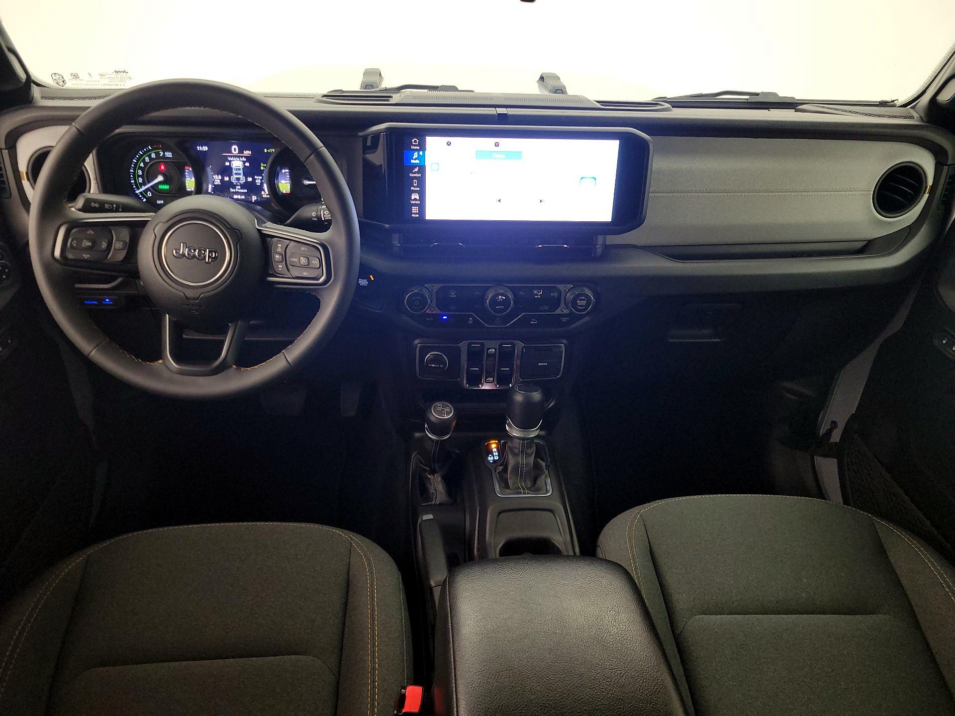 Thumbnail: 2024 Jeep Wrangler - 9
