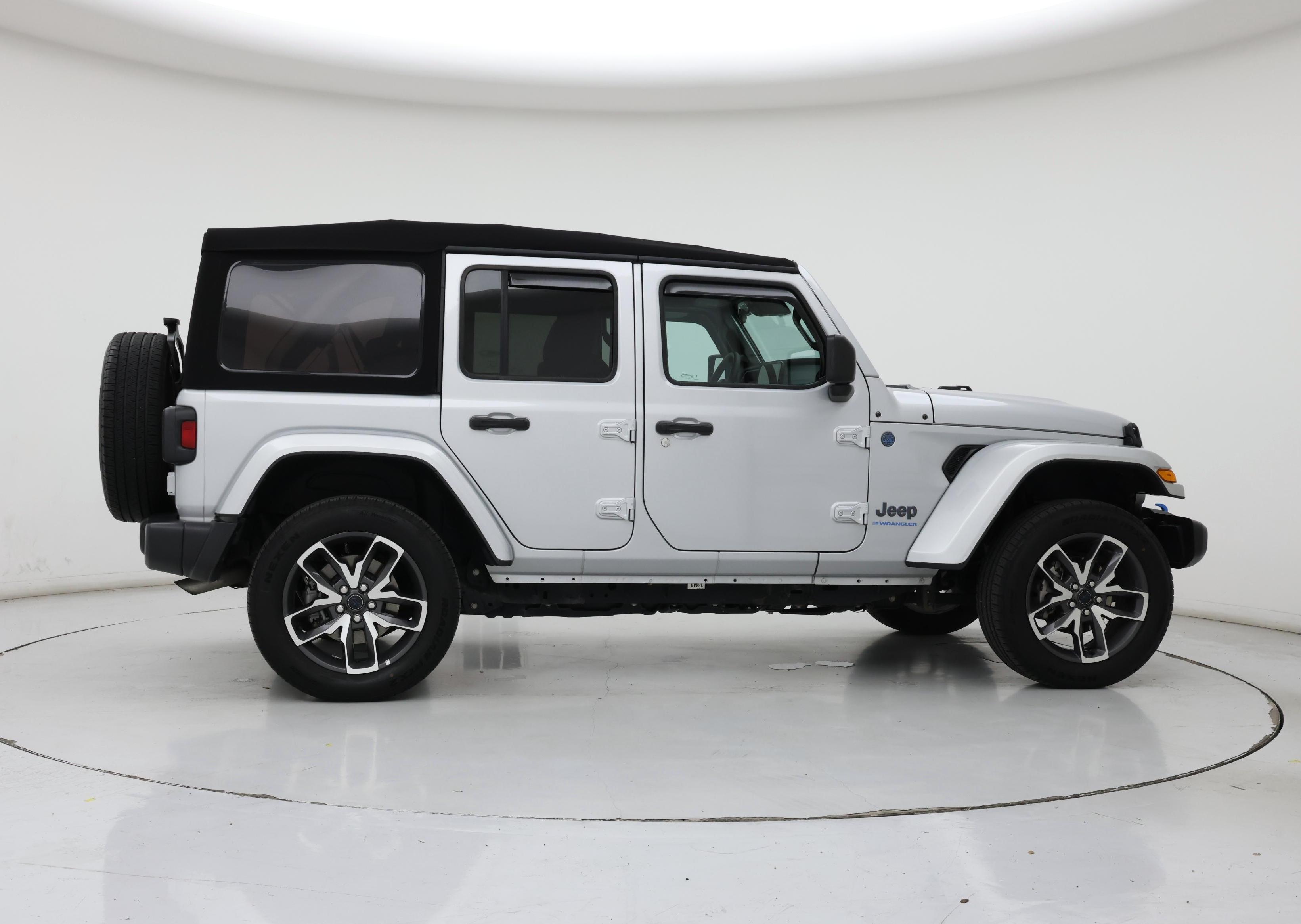 Thumbnail: 2024 Jeep Wrangler - 7