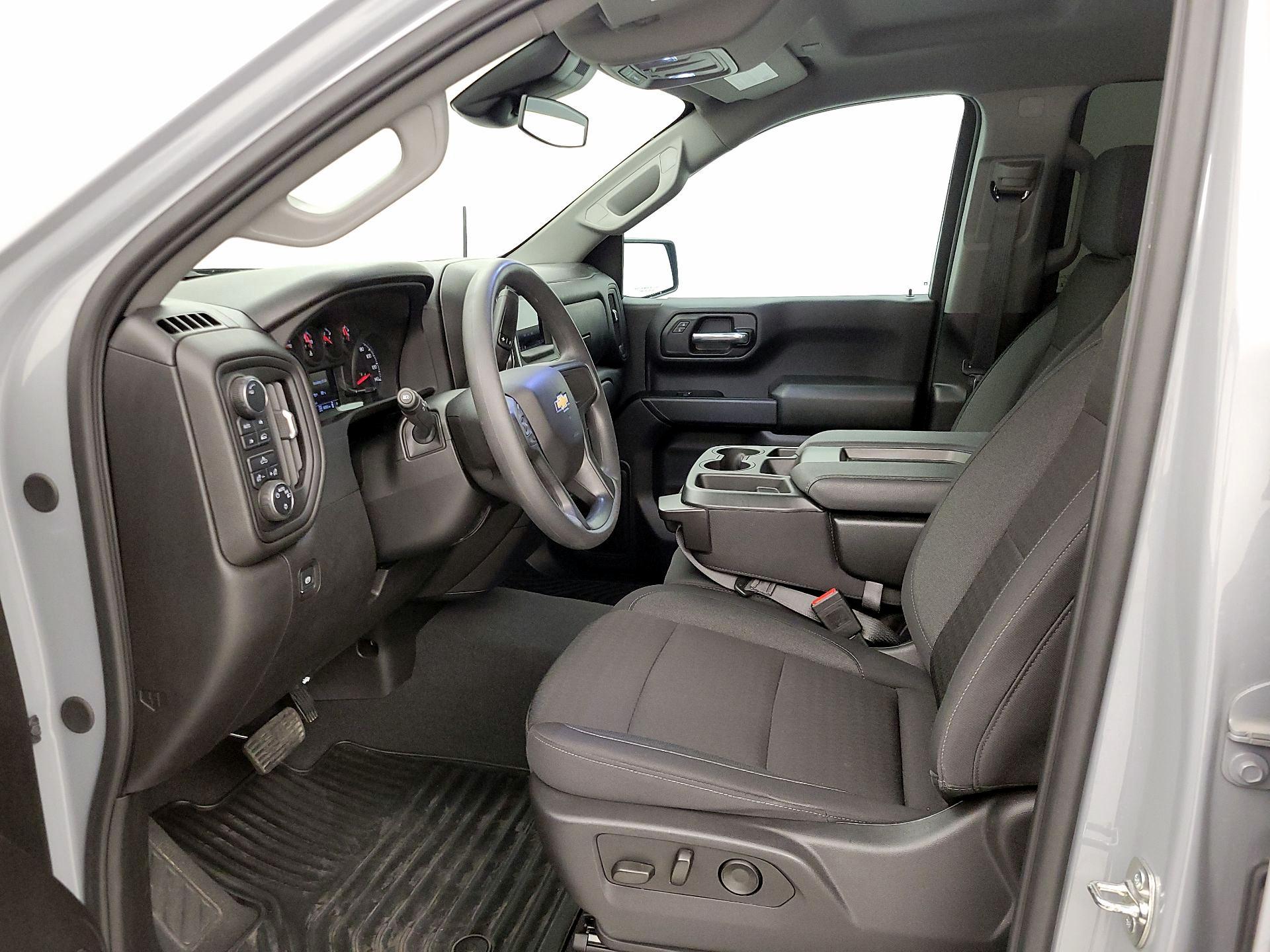 Thumbnail: 2025 Chevrolet Silverado 1500 - 11