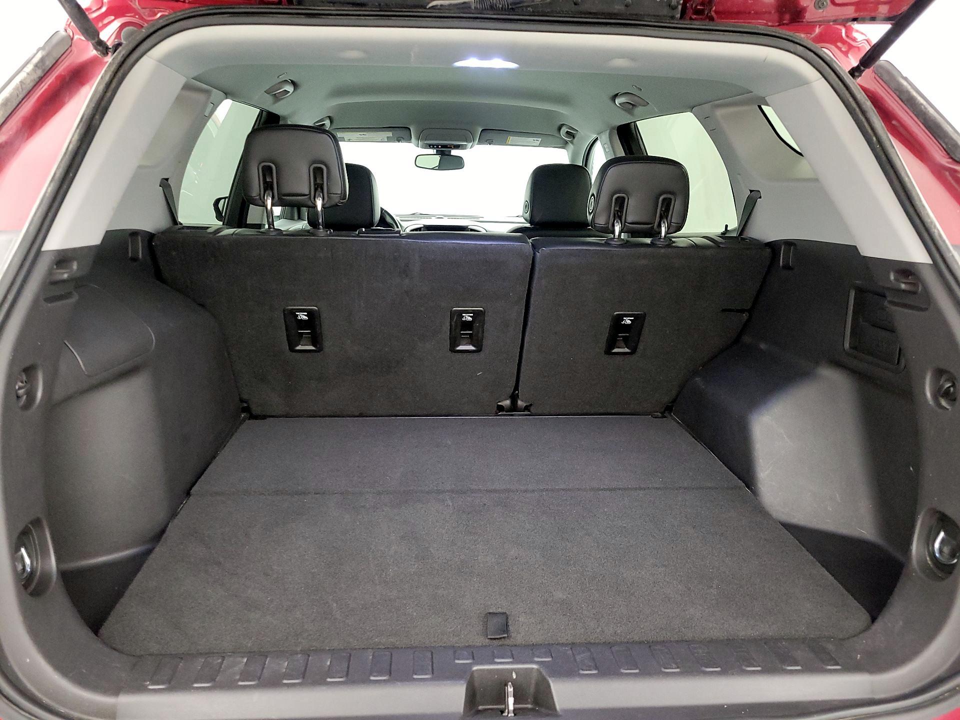 Thumbnail: 2019 GMC Terrain - 20