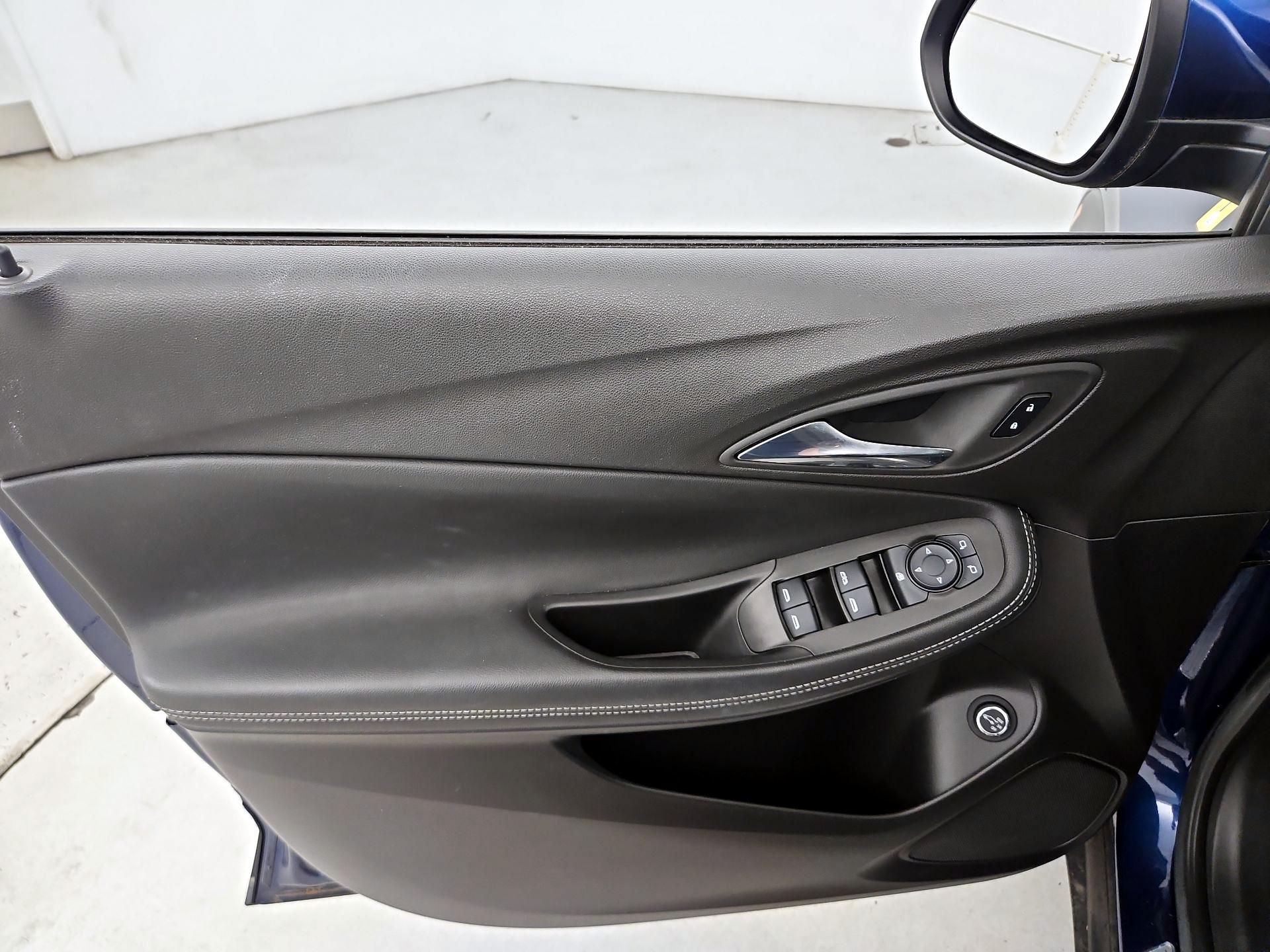Thumbnail: 2023 Buick Encore GX - 12