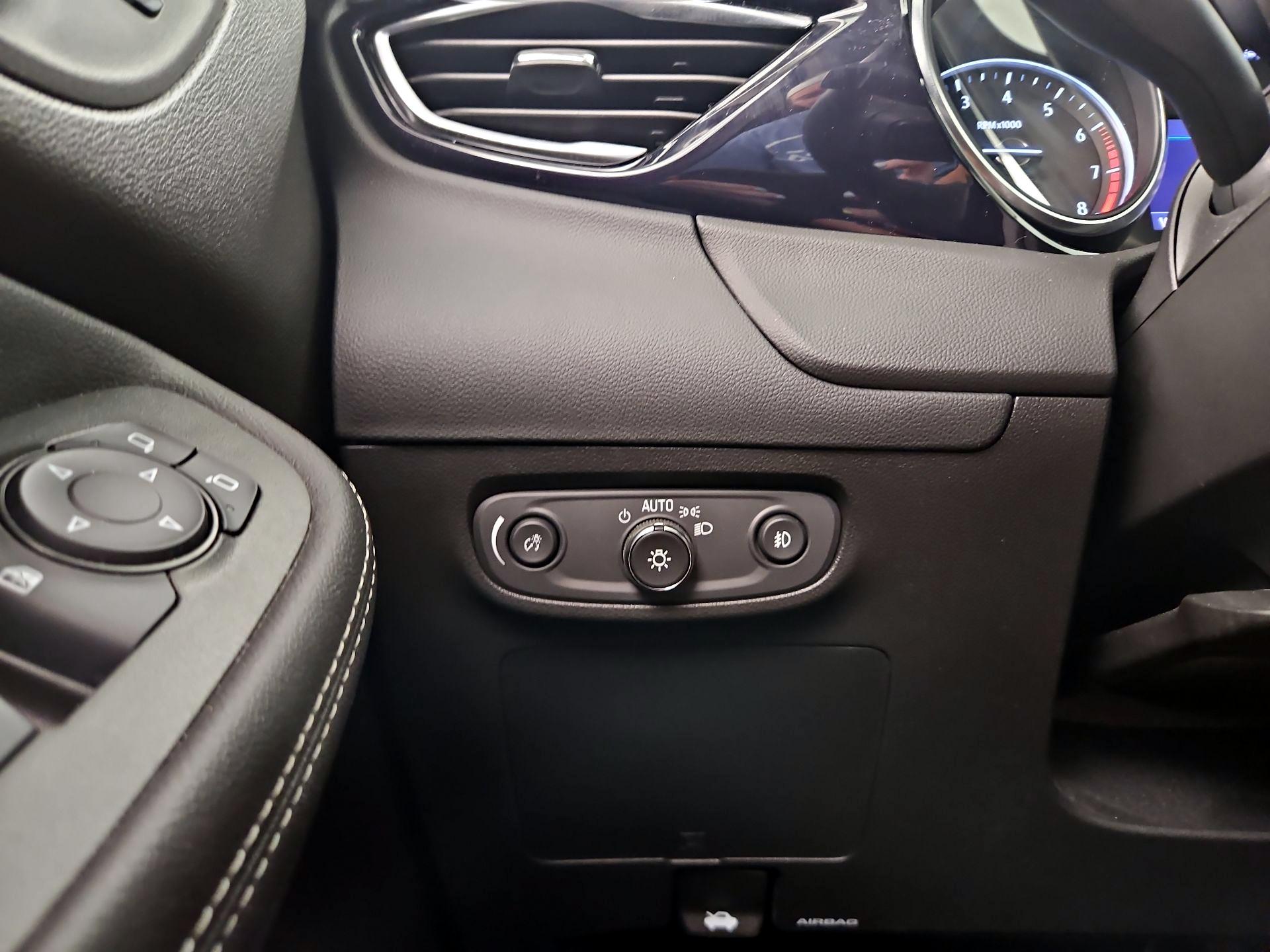 Thumbnail: 2023 Buick Encore GX - 13