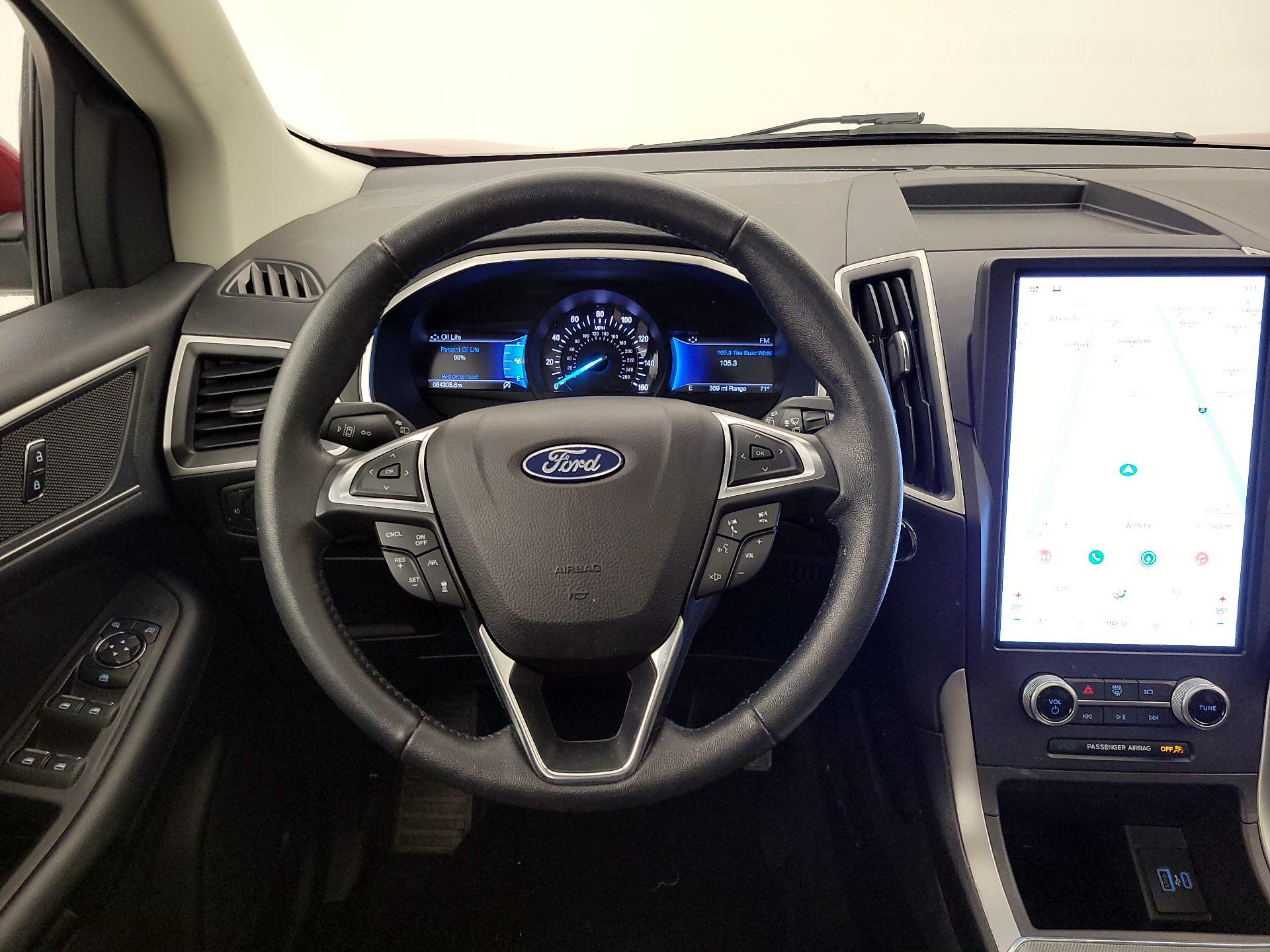 Thumbnail: 2021 Ford Edge - 10