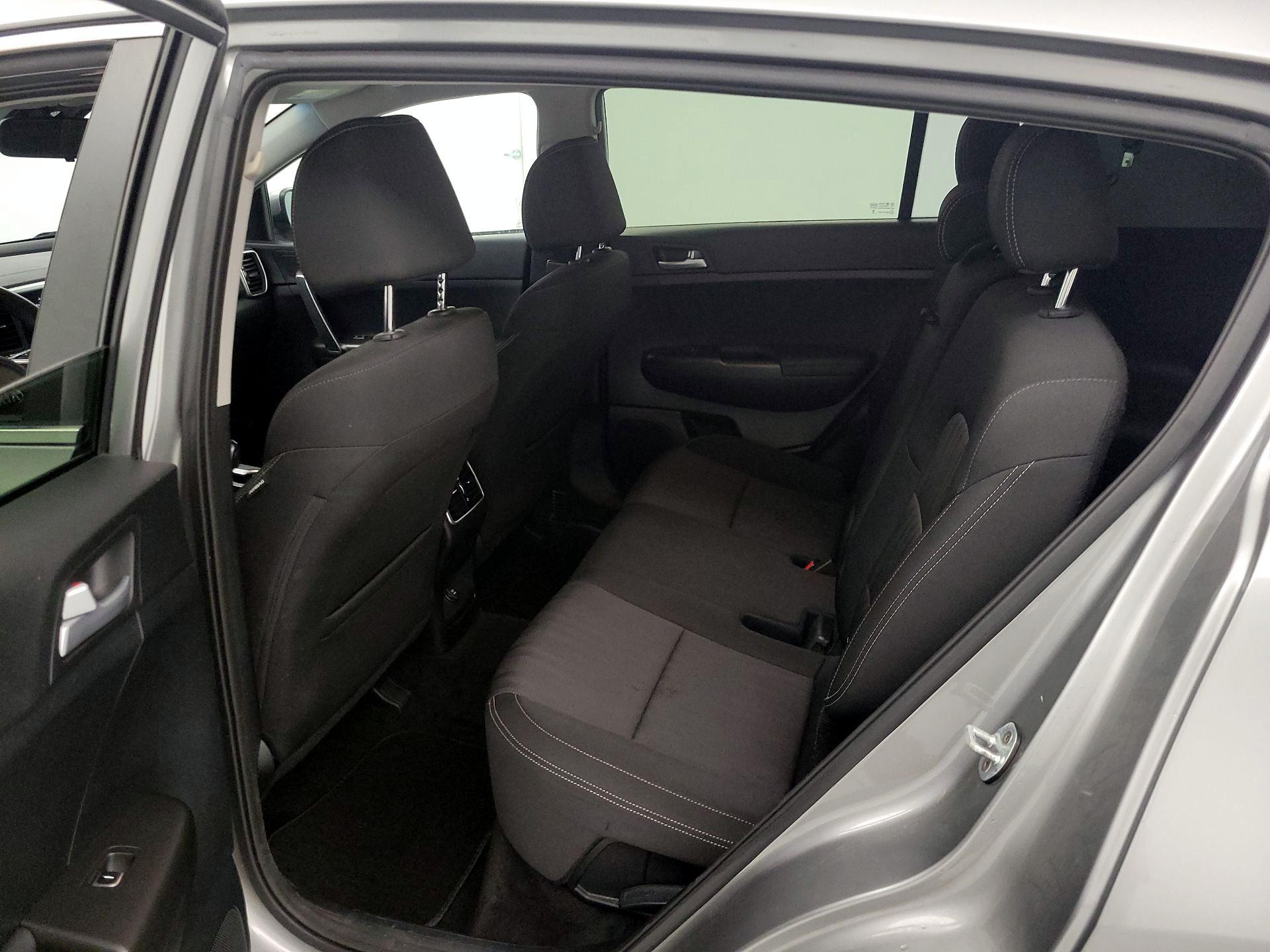 Thumbnail: 2021 Kia Sportage - 19