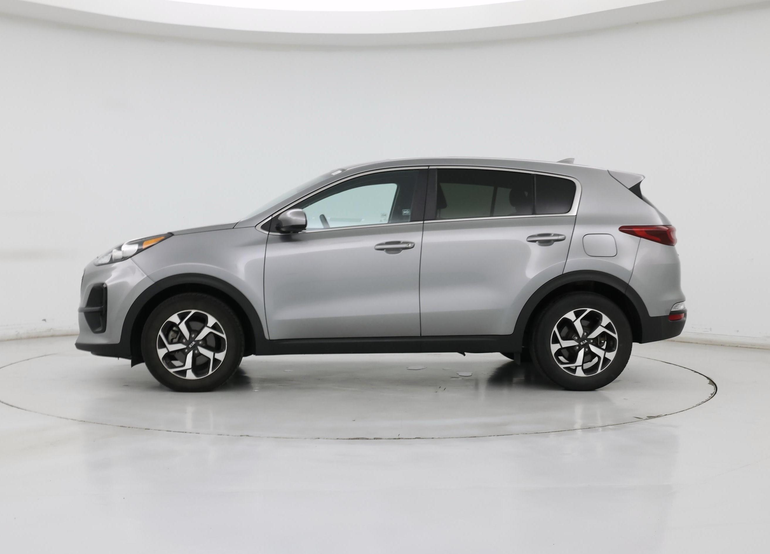 Thumbnail: 2021 Kia Sportage - 3