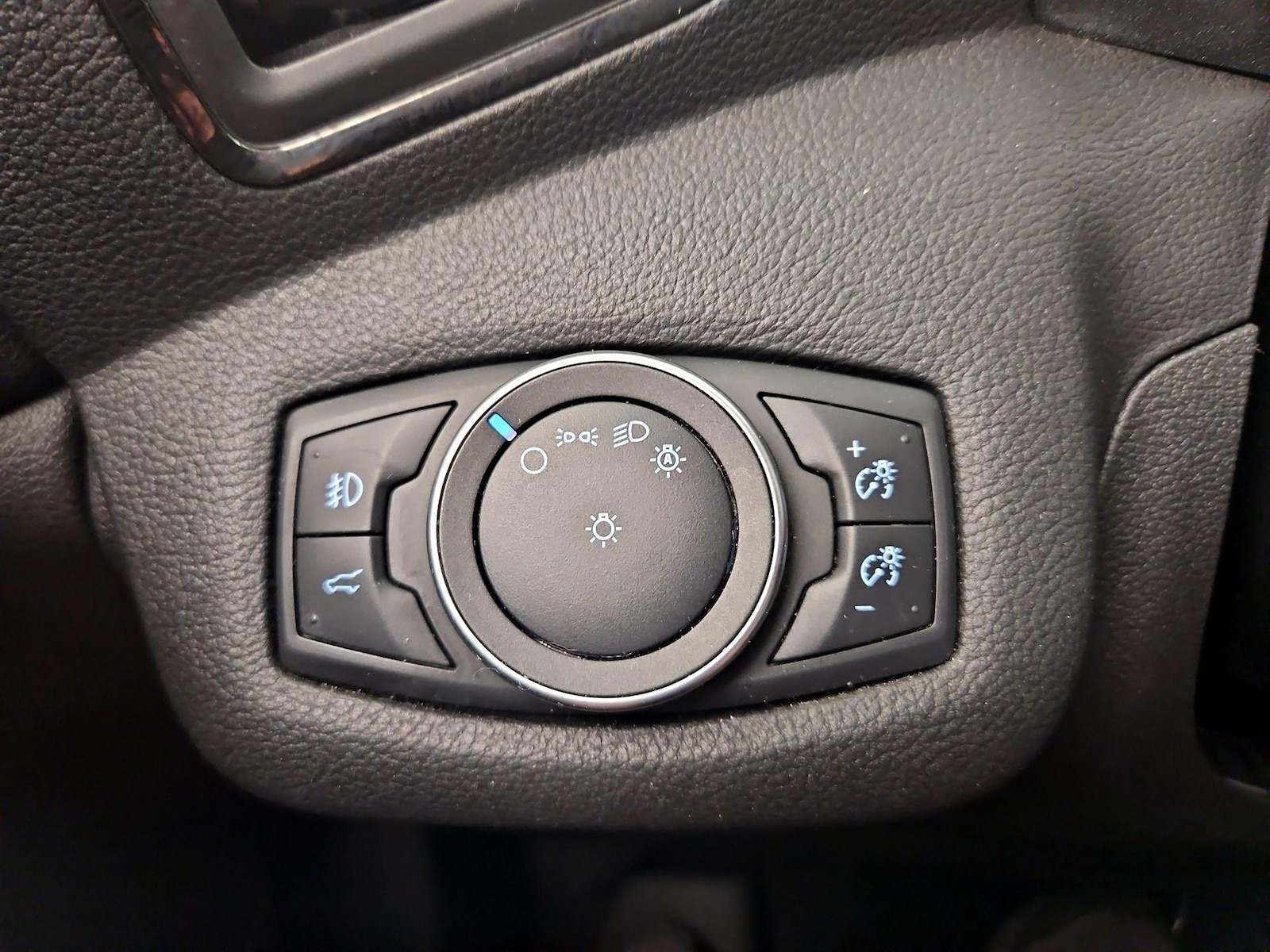 2018 Ford Escape Titanium - Photo 14