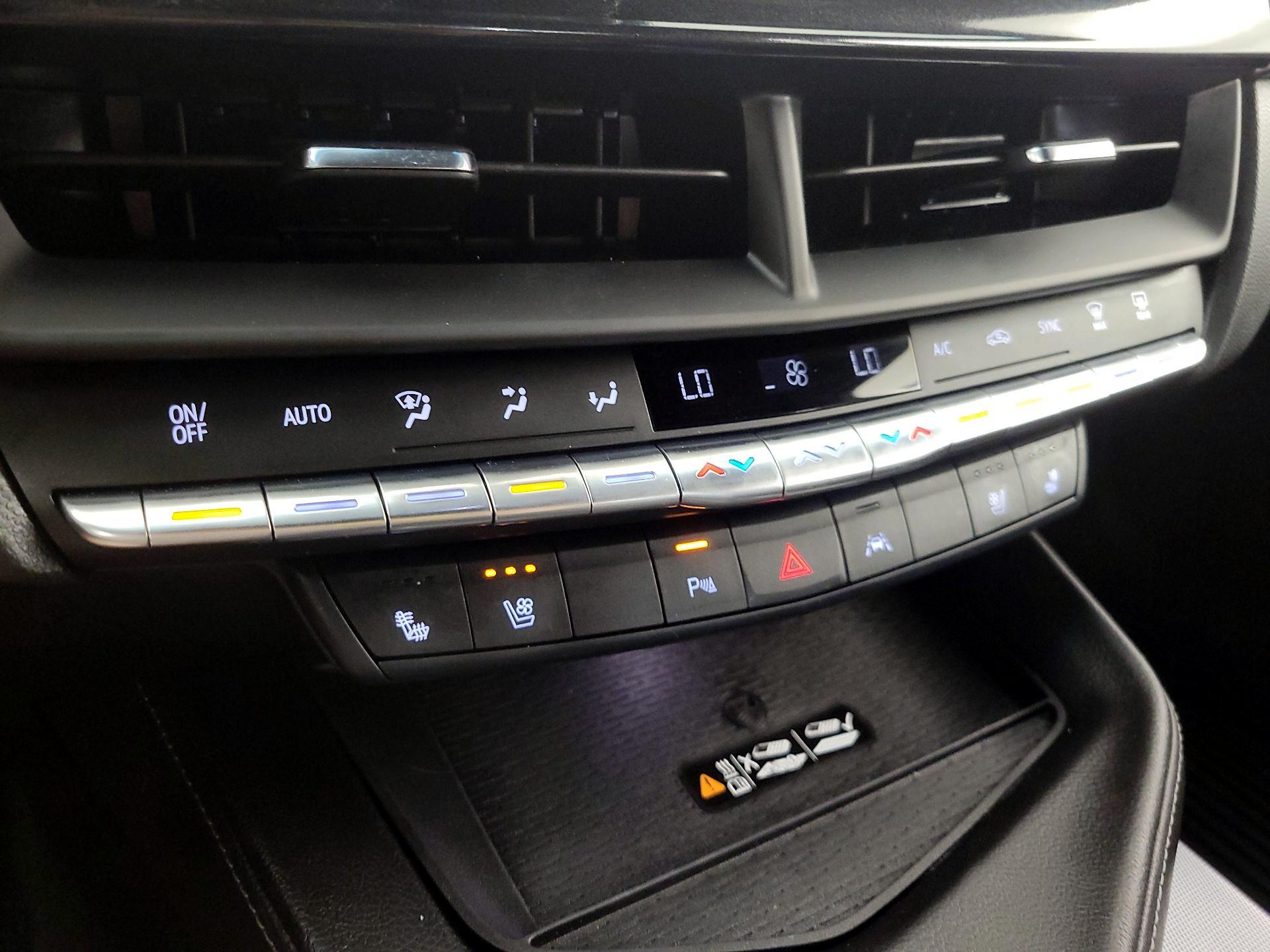 Thumbnail: 2024 Cadillac CT4 - 15
