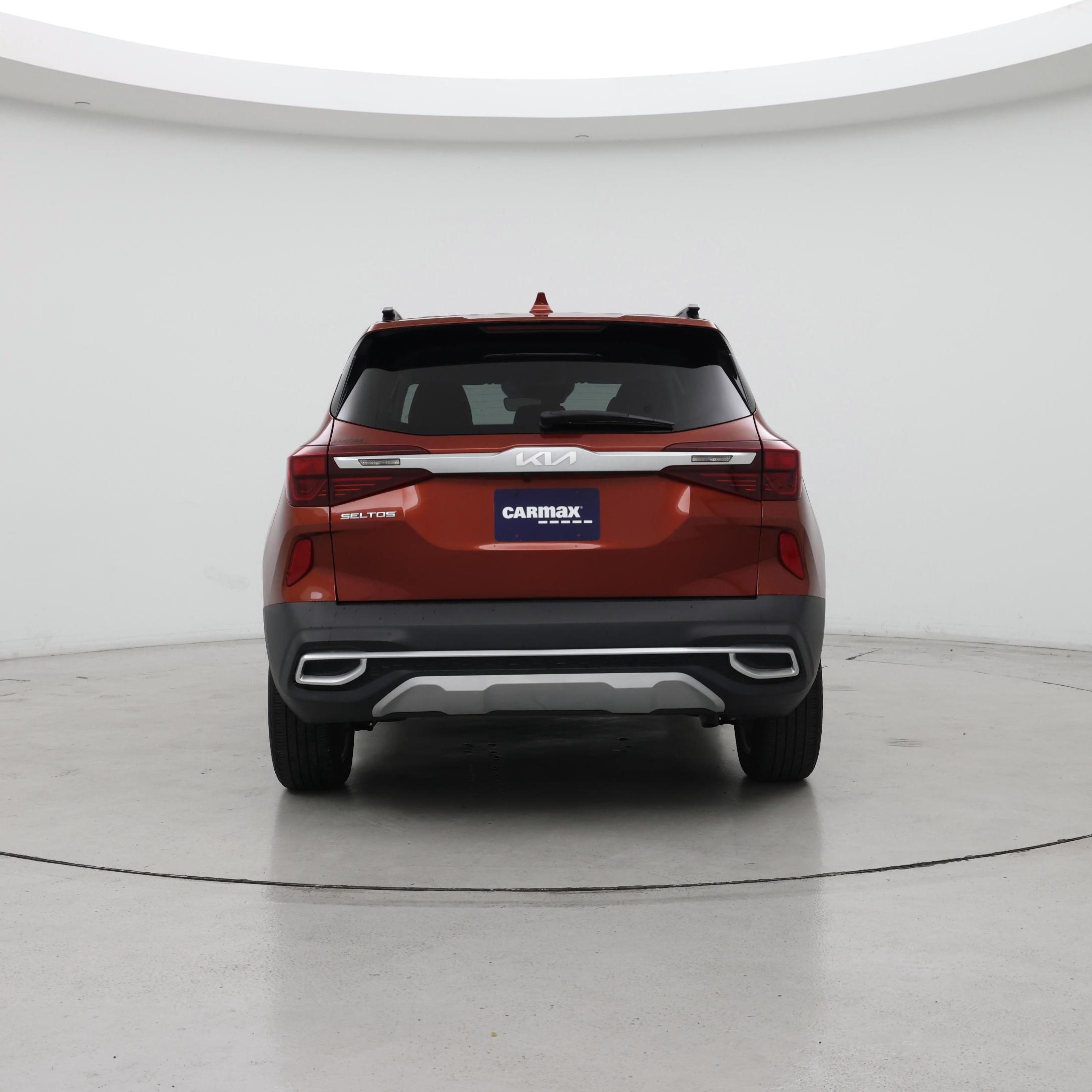 Thumbnail: 2023 Kia Seltos - 6