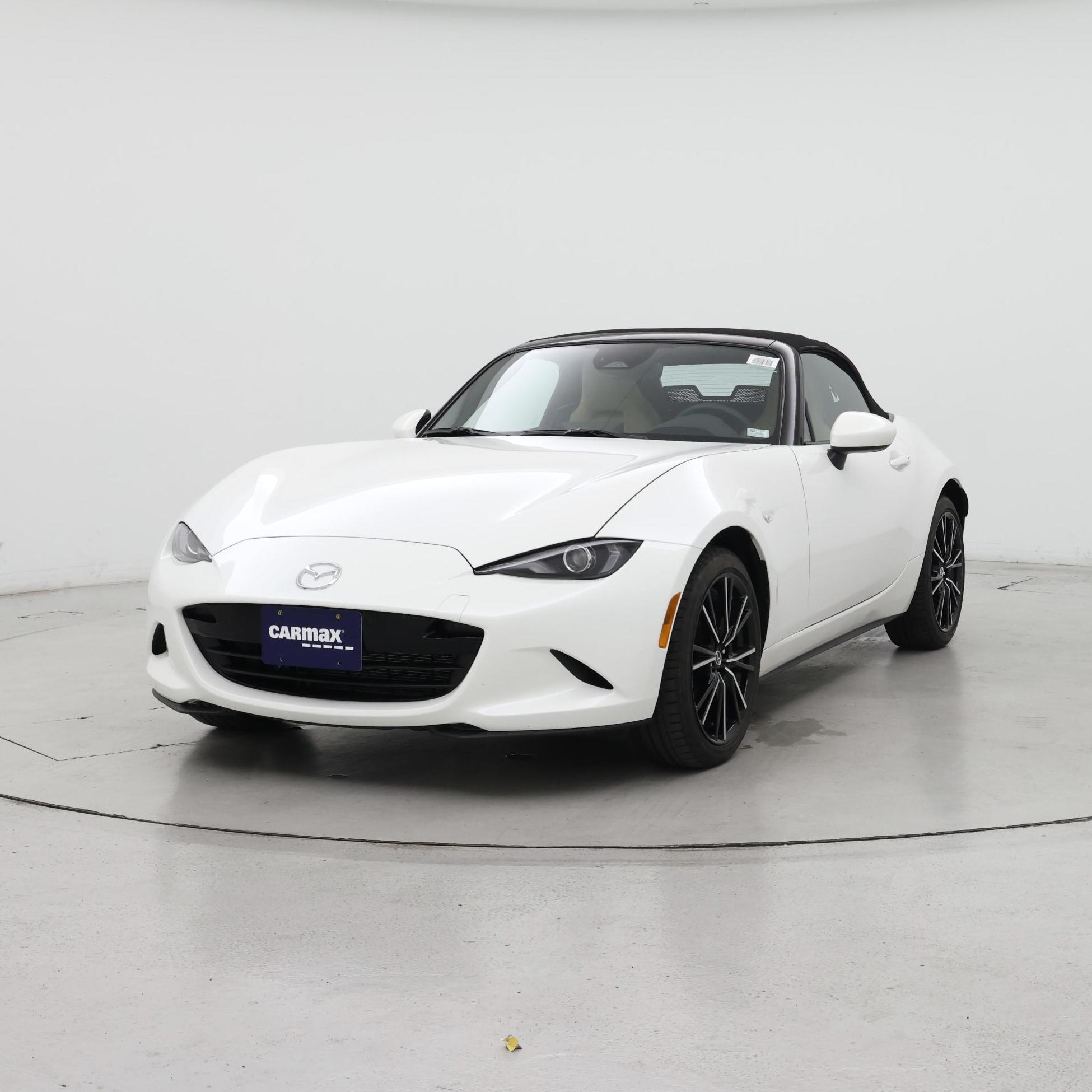Thumbnail: 2025 Mazda MX-5 Miata - 4