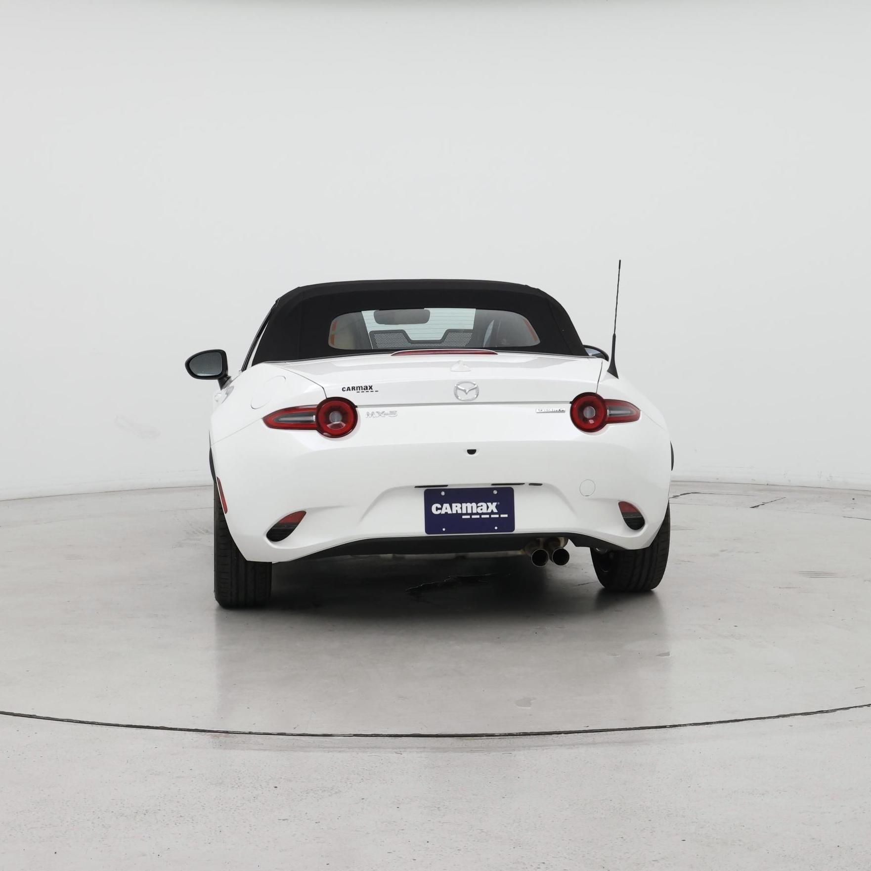 Thumbnail: 2025 Mazda MX-5 Miata - 6
