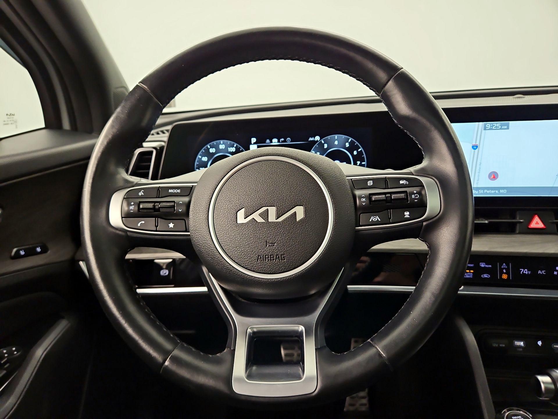 Thumbnail: 2023 Kia Sportage - 10