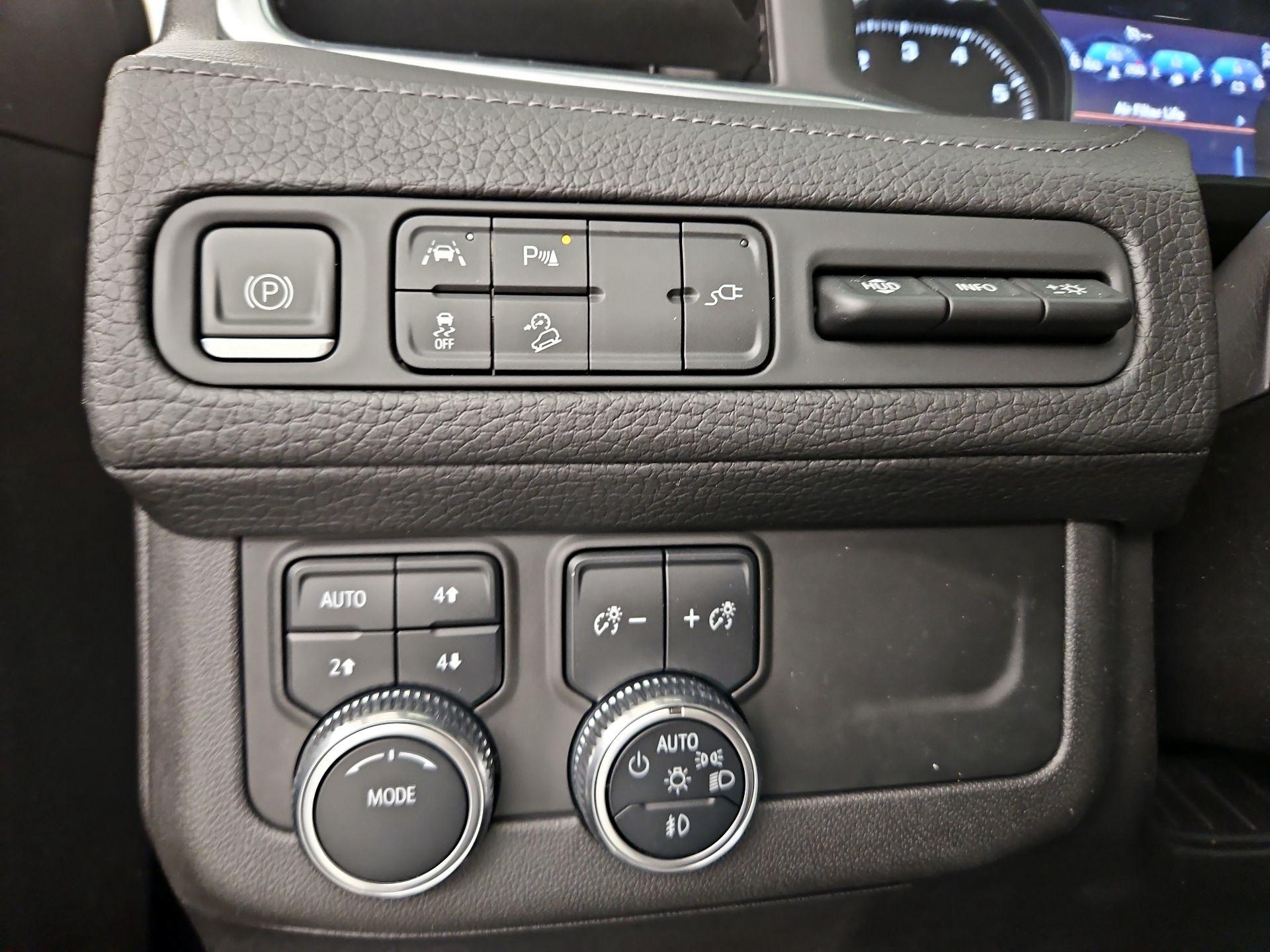 Thumbnail: 2021 GMC Yukon - 13
