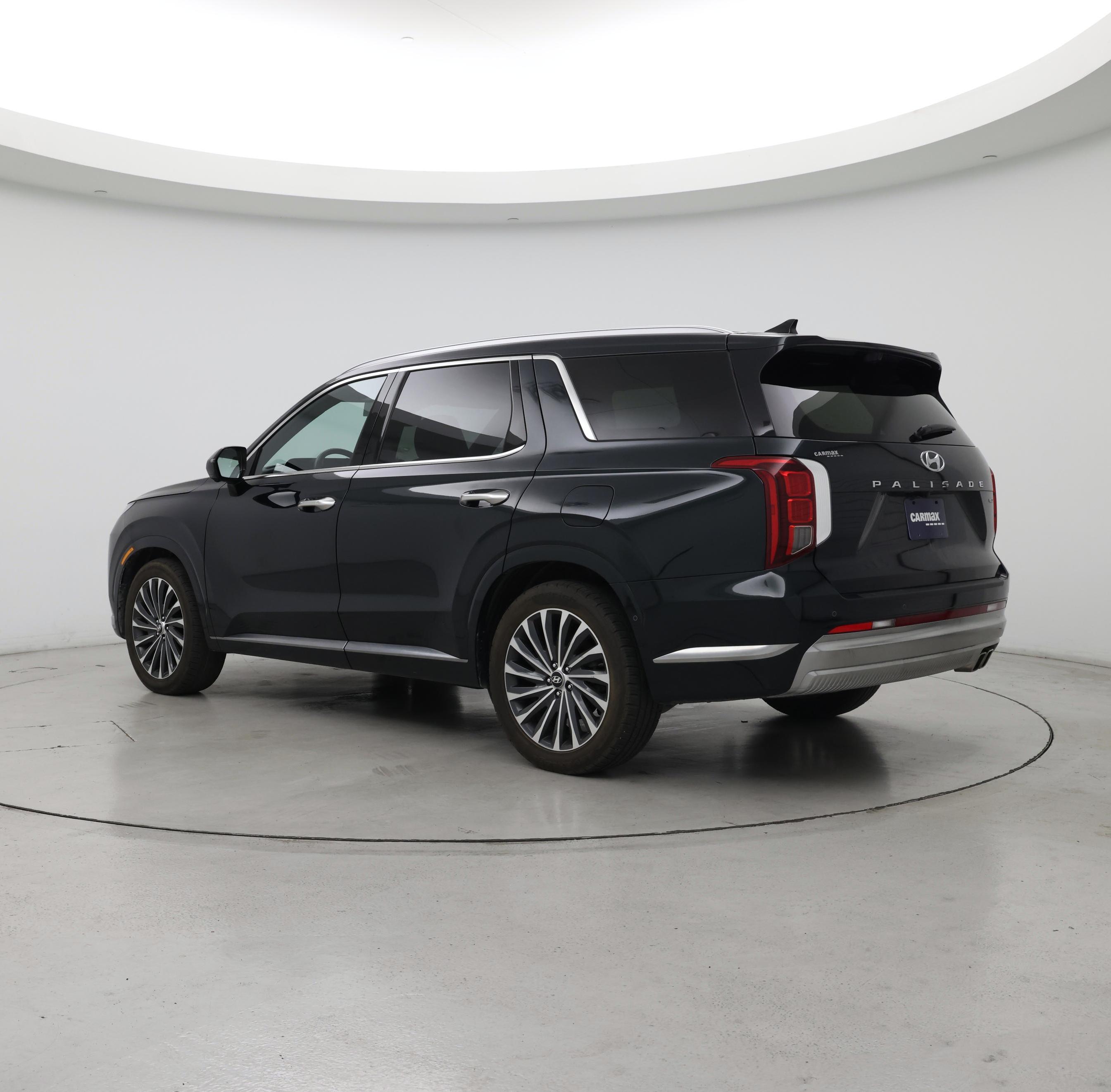 Thumbnail: 2023 Hyundai Palisade - 2