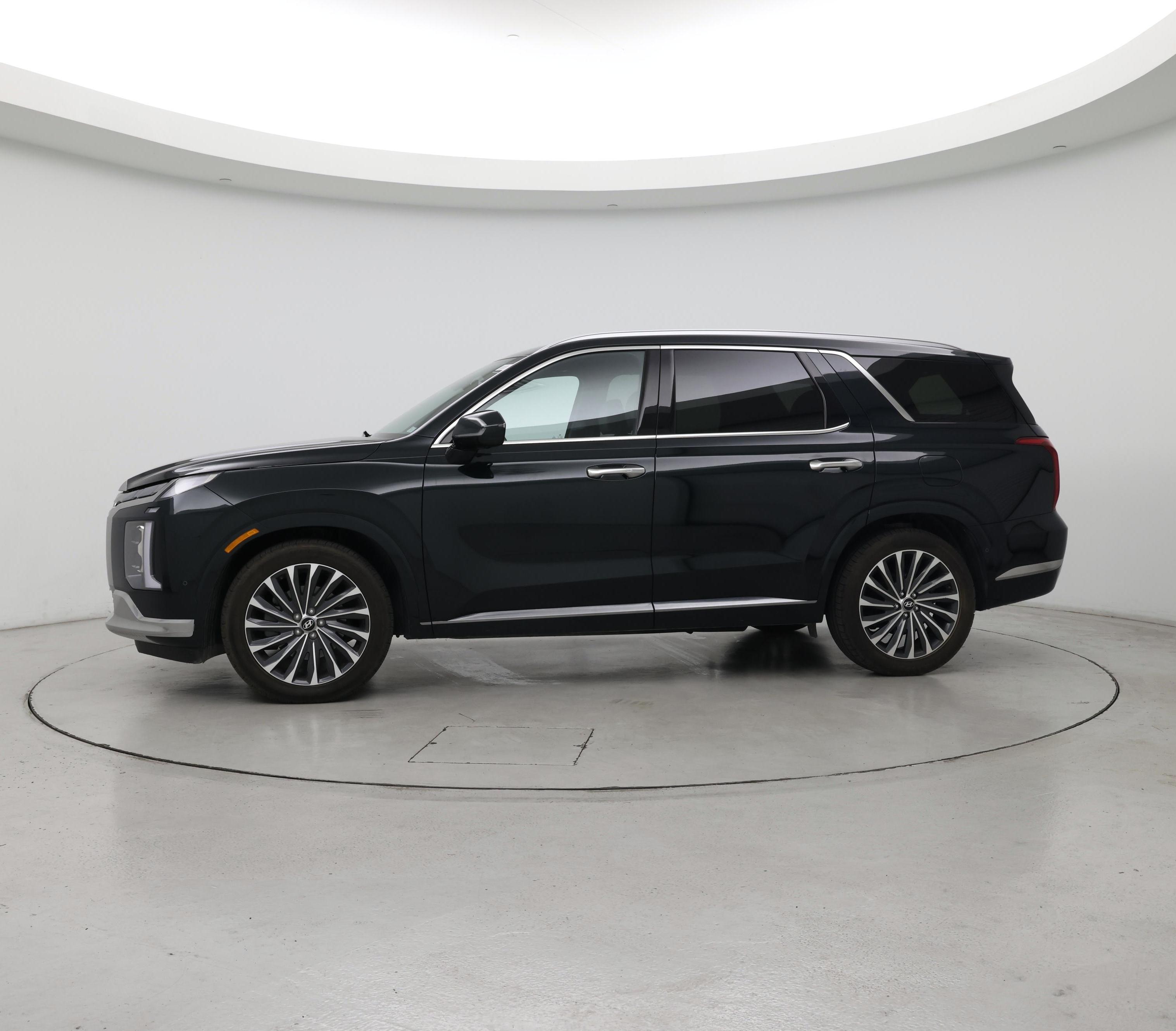Thumbnail: 2023 Hyundai Palisade - 3