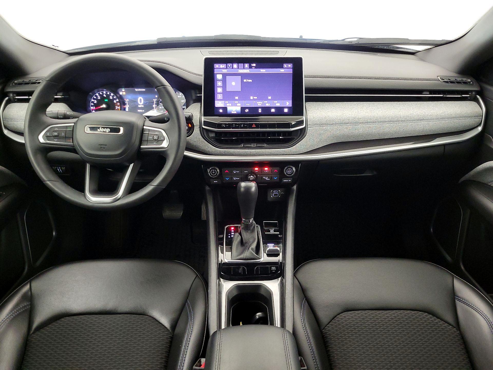 Thumbnail: 2023 Jeep Compass - 9