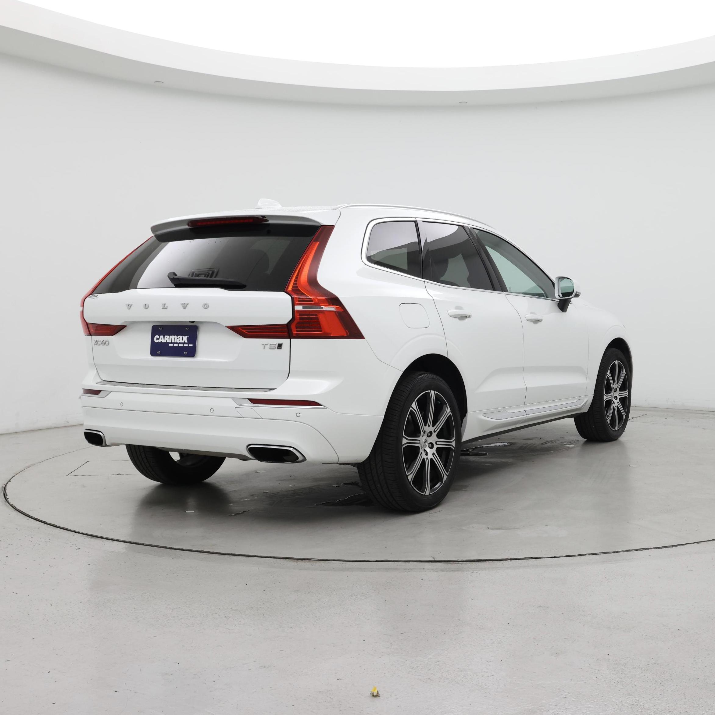 Thumbnail: 2021 Volvo XC60 - 8