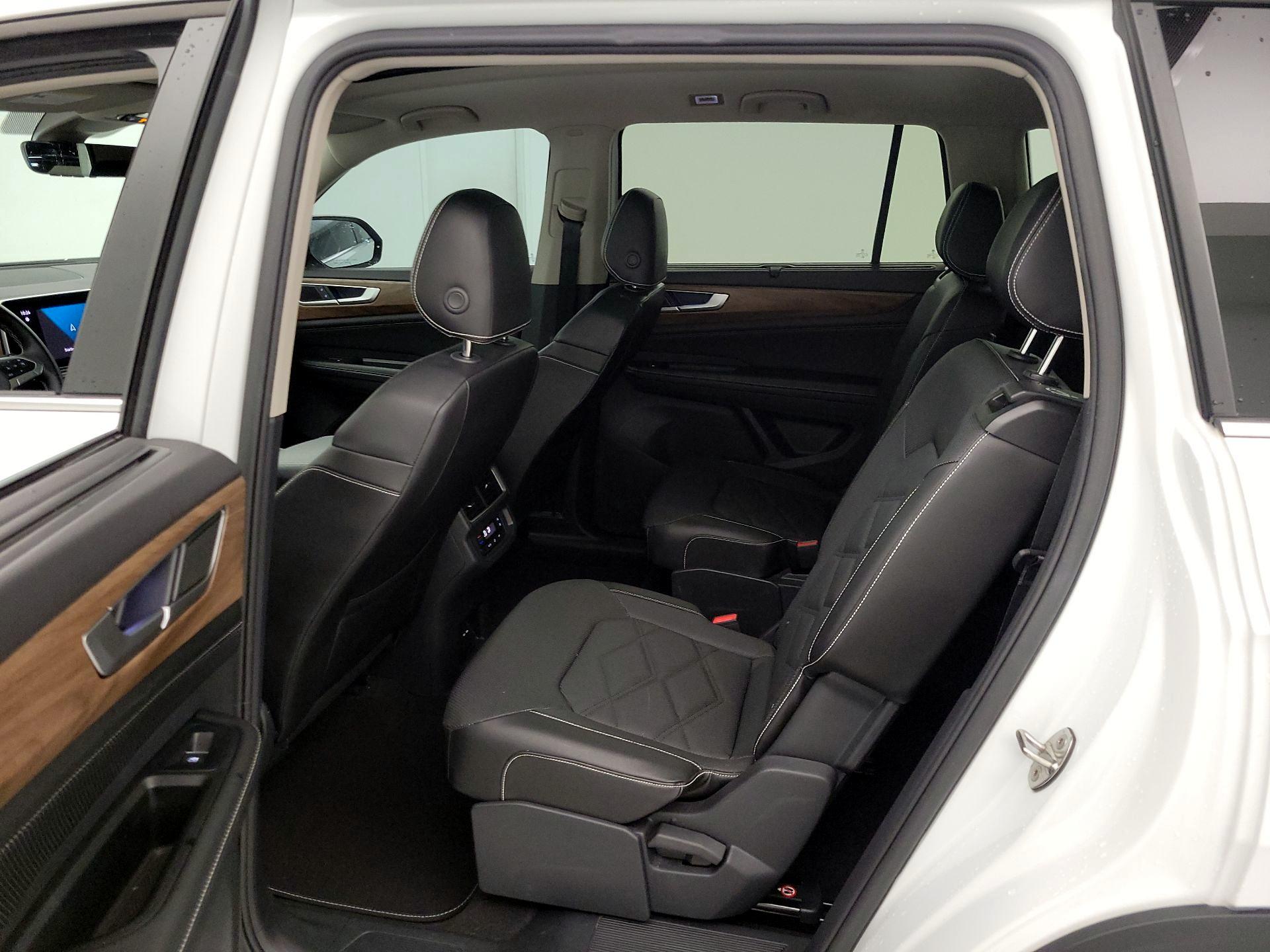 Thumbnail: 2024 Volkswagen Atlas - 20