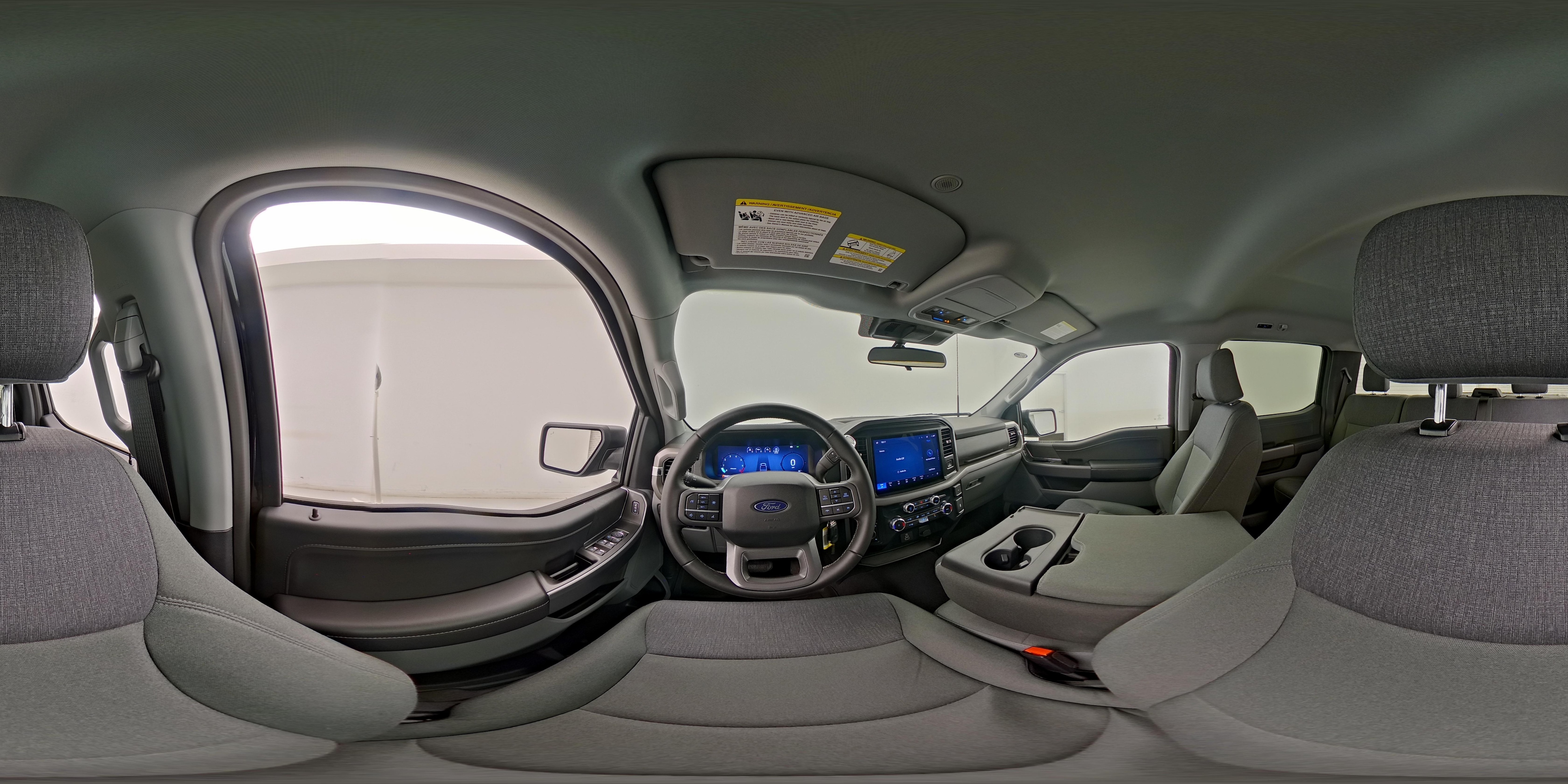 2025 Ford F-150 XLT - Photo 26