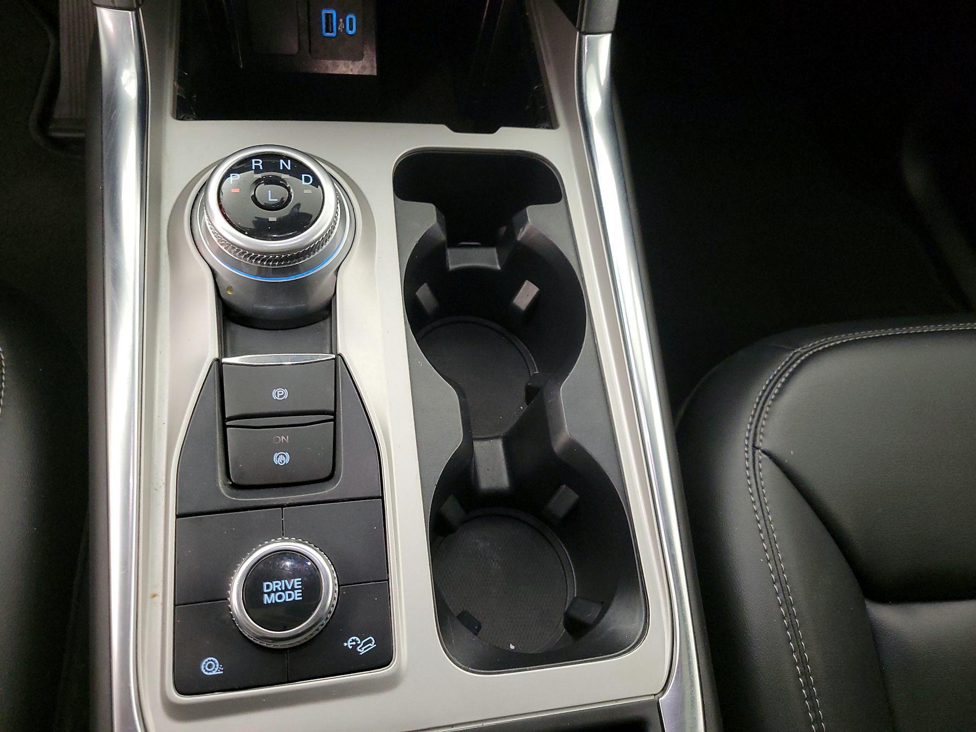Thumbnail: 2023 Ford Explorer - 18