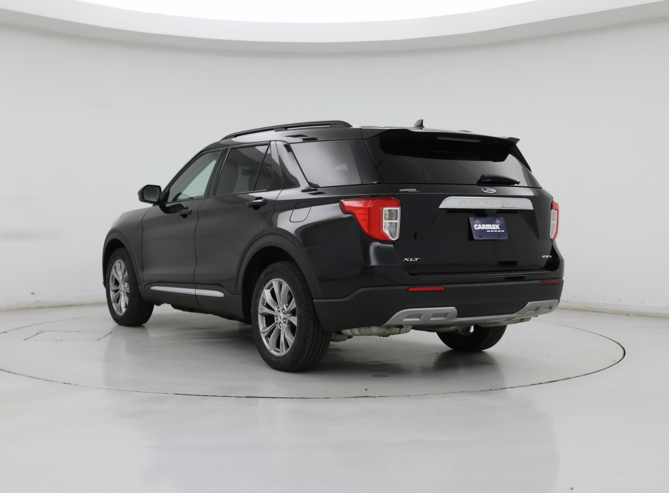 Thumbnail: 2023 Ford Explorer - 2