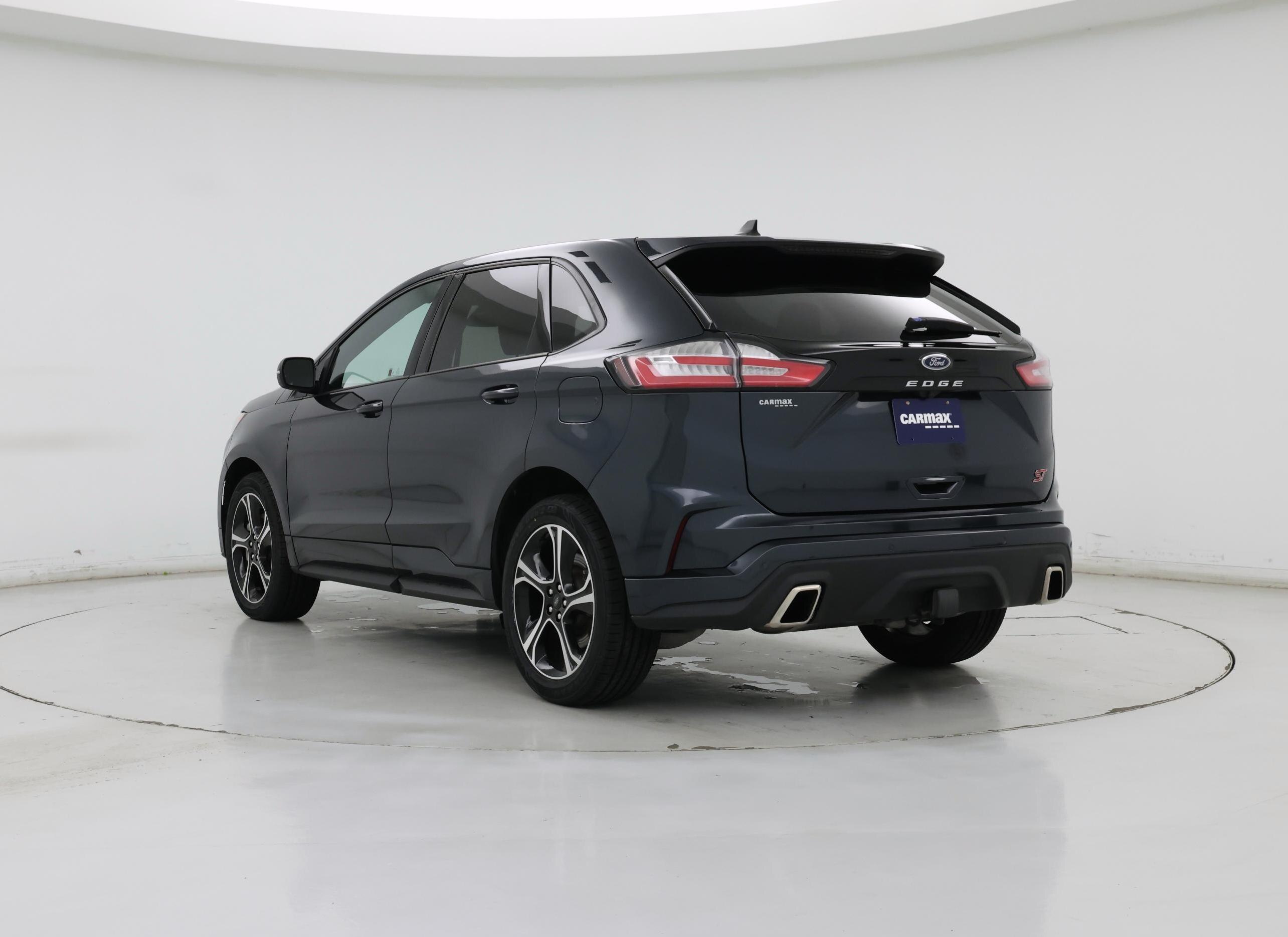 Thumbnail: 2023 Ford Edge - 2