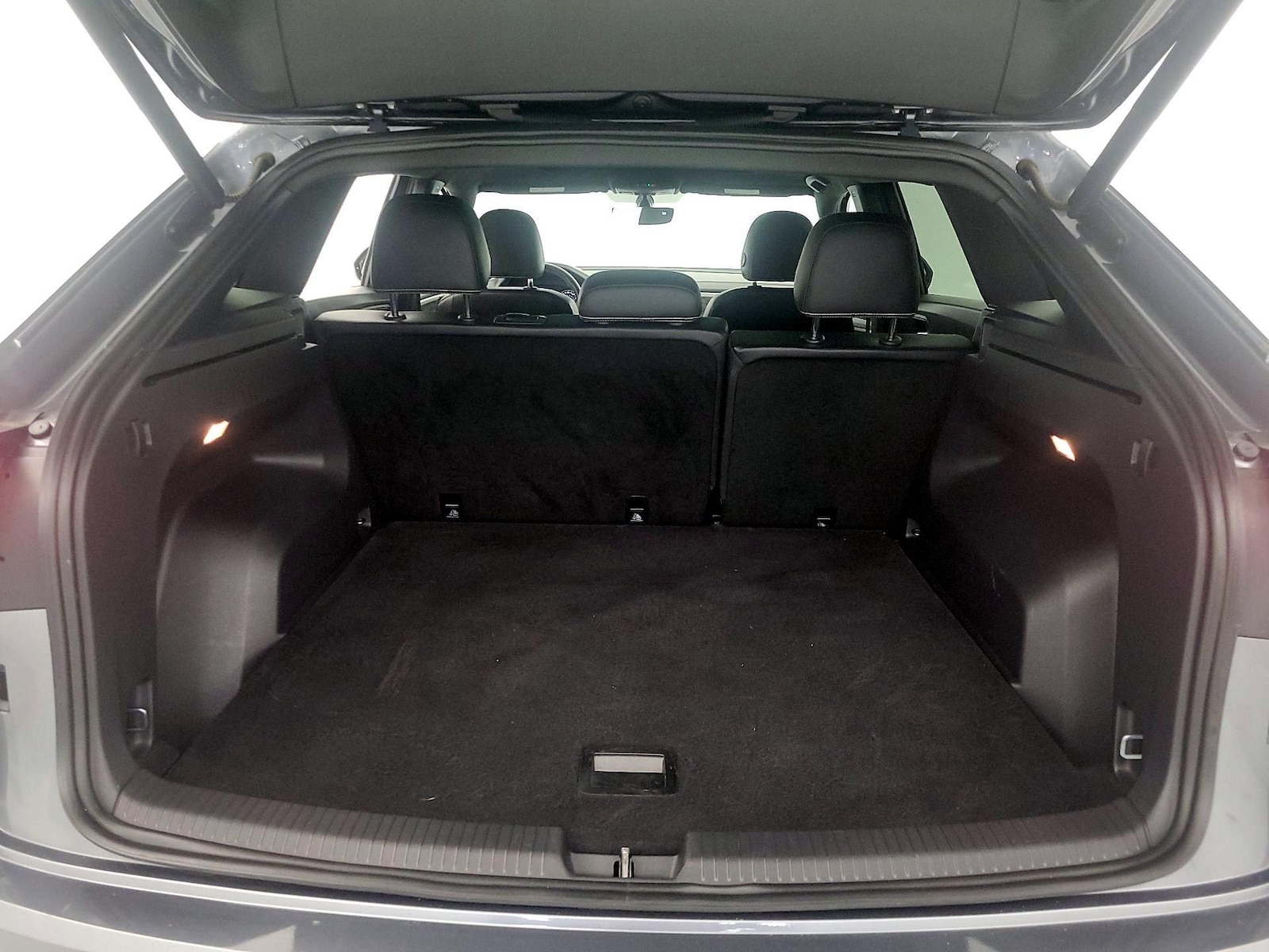 2021 Volkswagen Atlas Cross Sport SE w/Tech - Photo 21