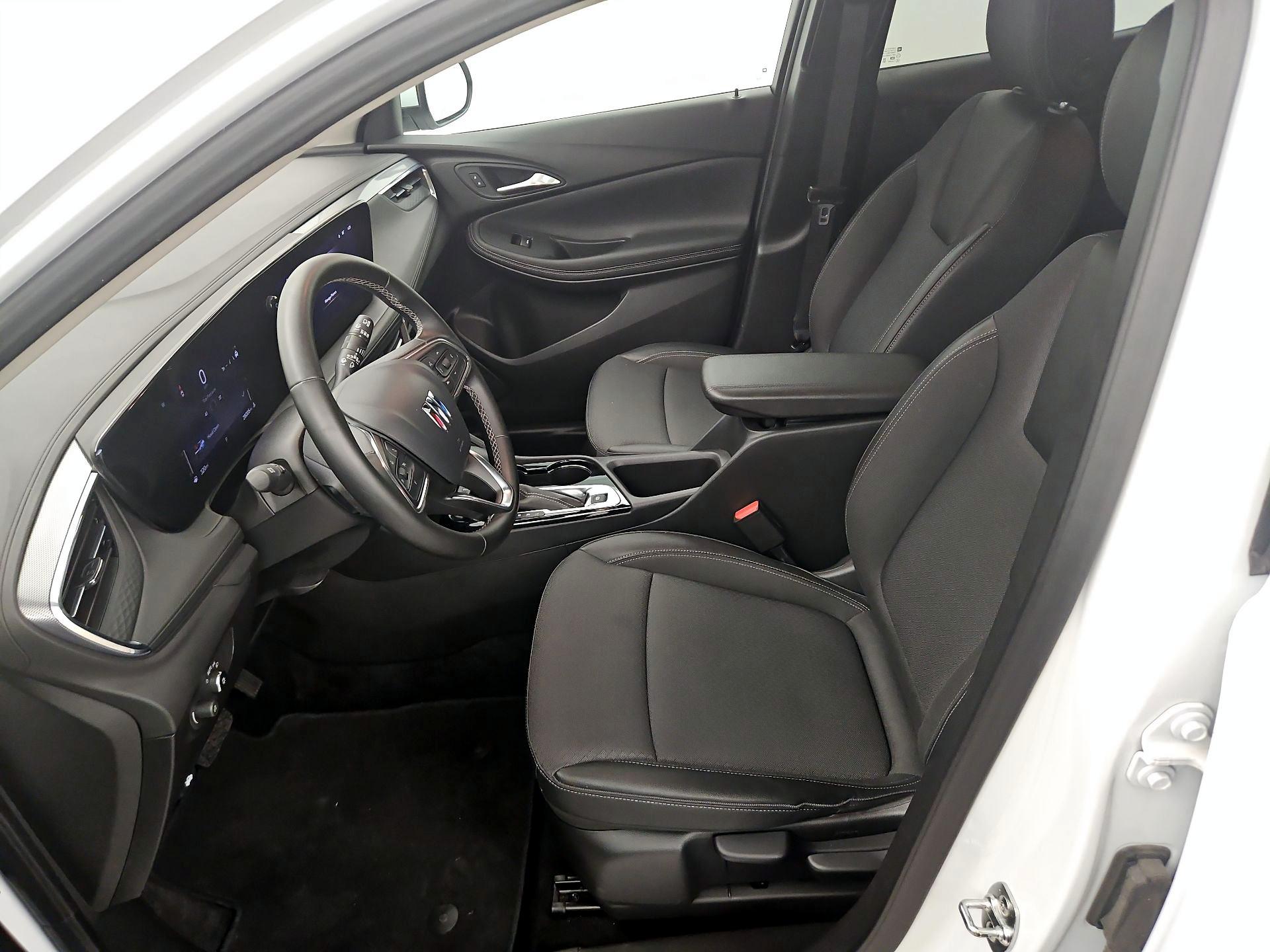 Thumbnail: 2025 Buick Encore GX - 11