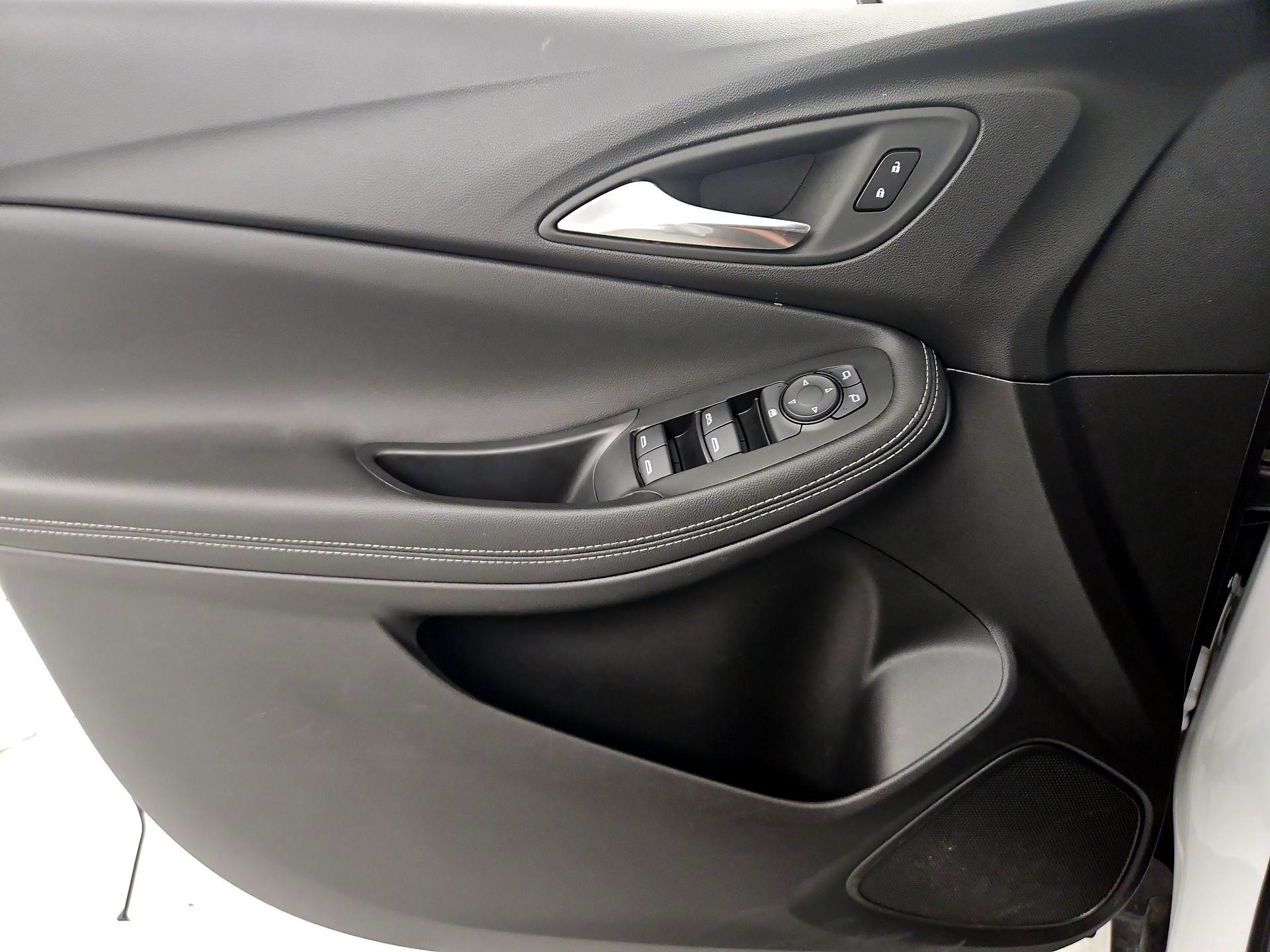 Thumbnail: 2025 Buick Encore GX - 12