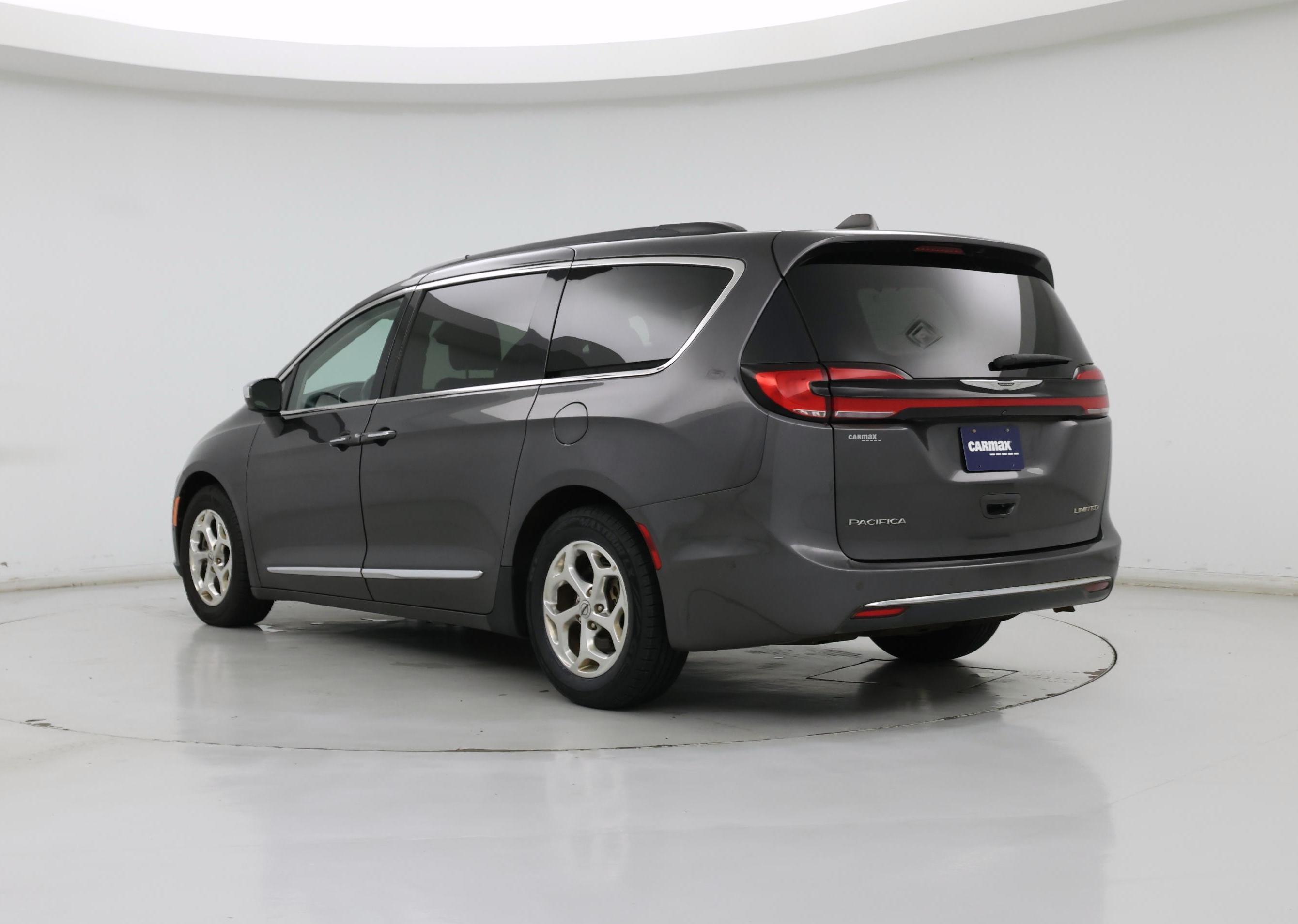 Thumbnail: 2022 Chrysler Pacifica - 2