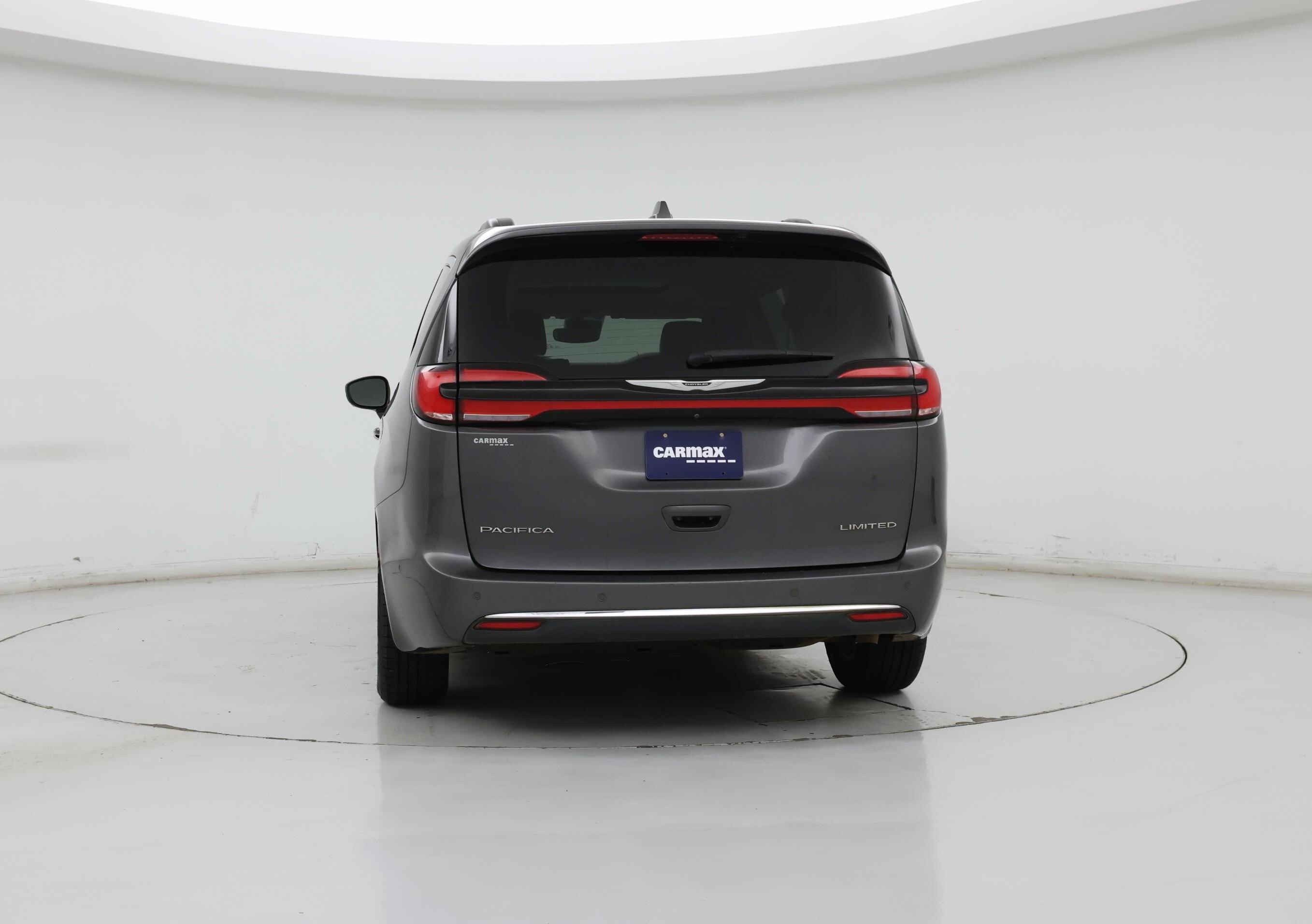 Thumbnail: 2022 Chrysler Pacifica - 6